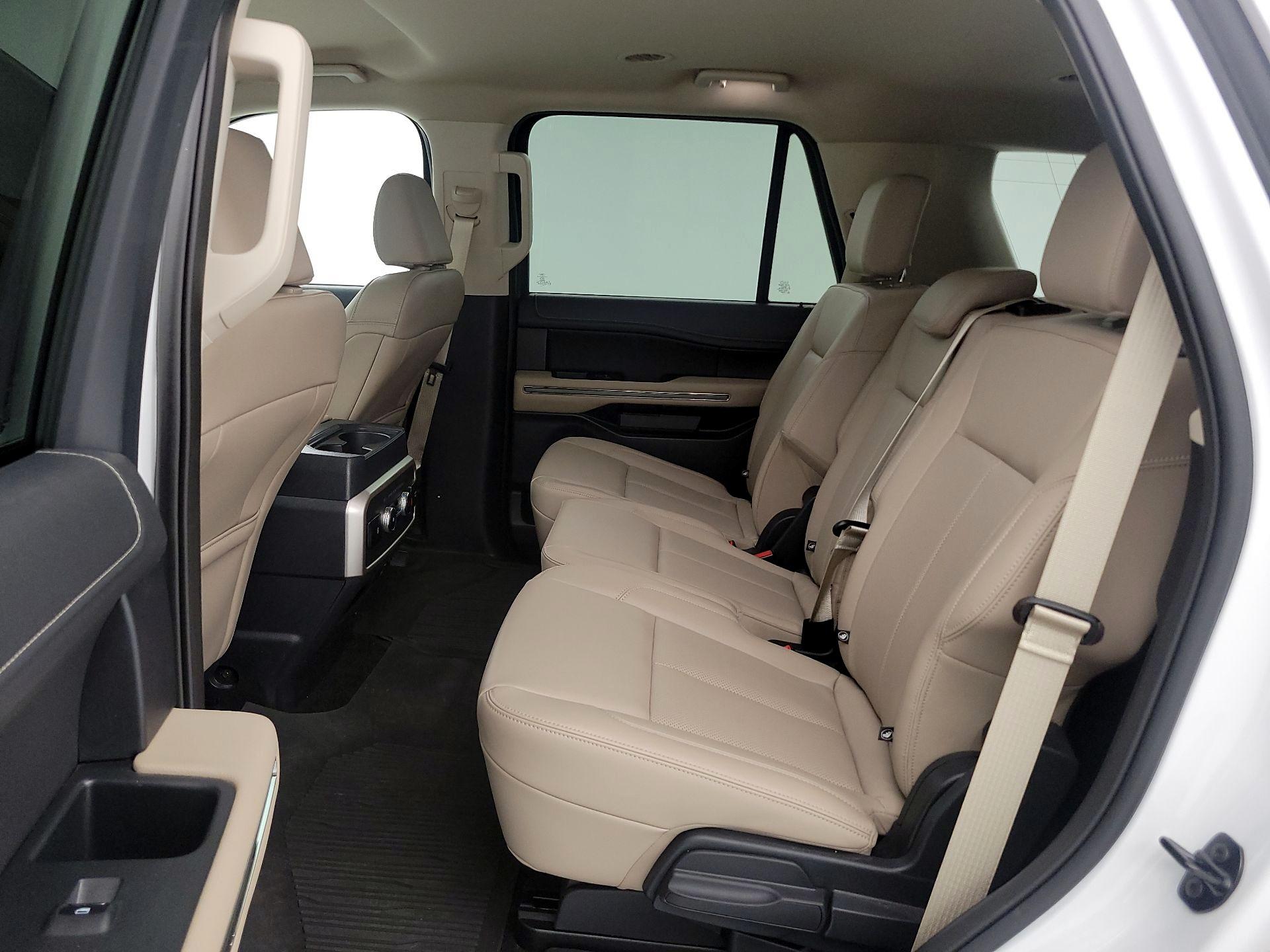 Thumbnail: 2023 Ford Expedition - 20