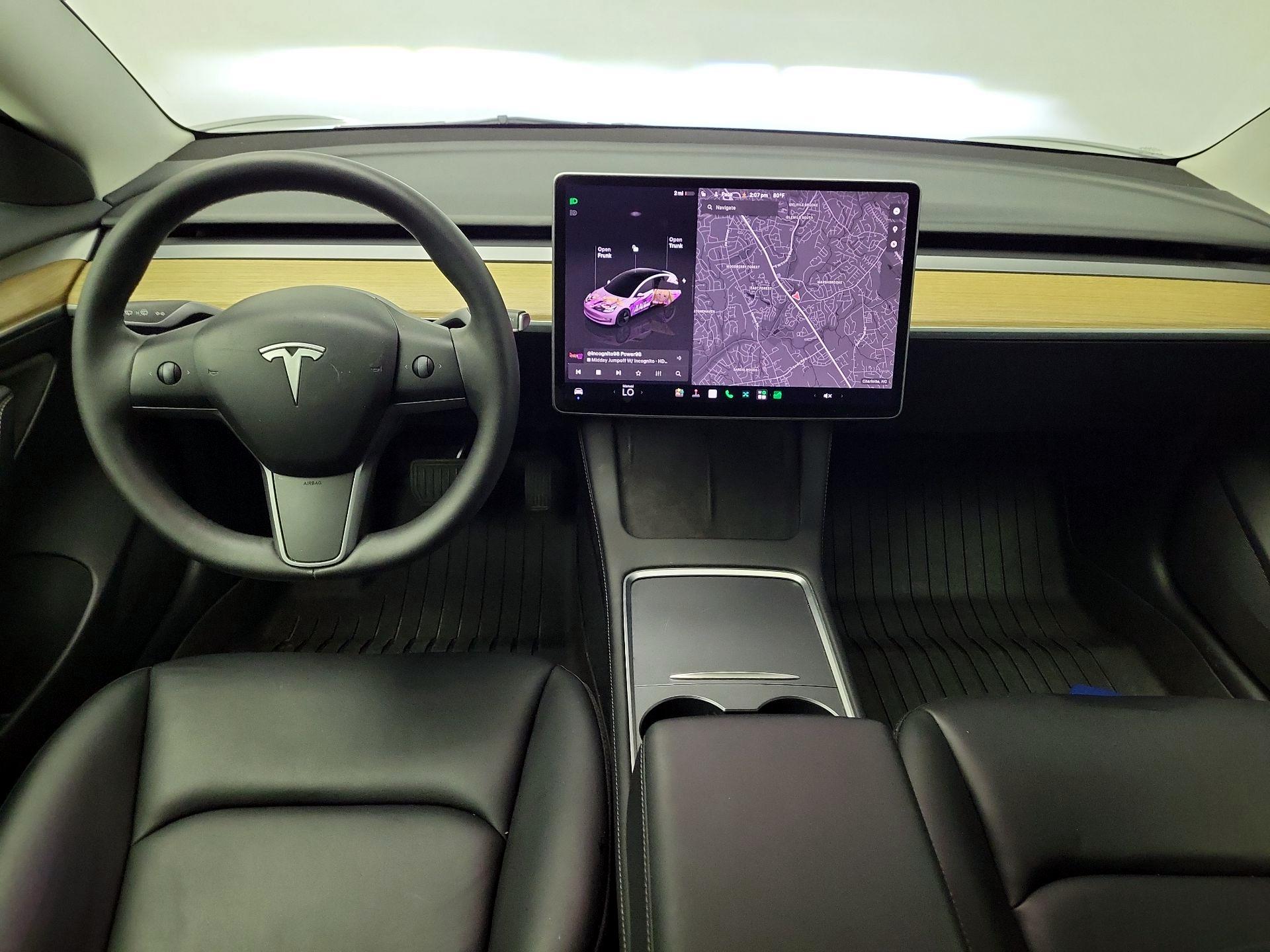 Thumbnail: 2023 Tesla Model 3 - 9