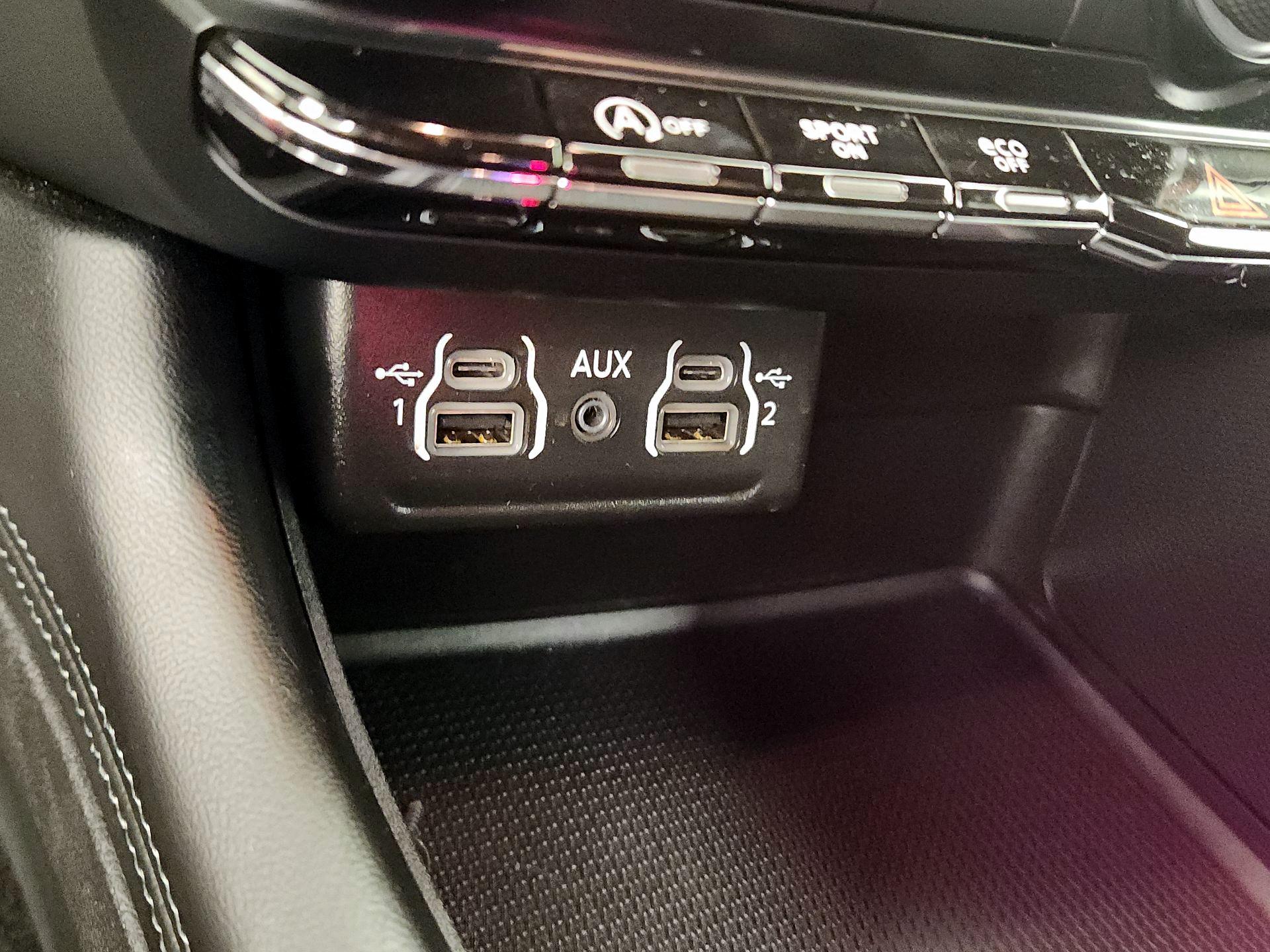 Thumbnail: 2022 Dodge Durango - 18