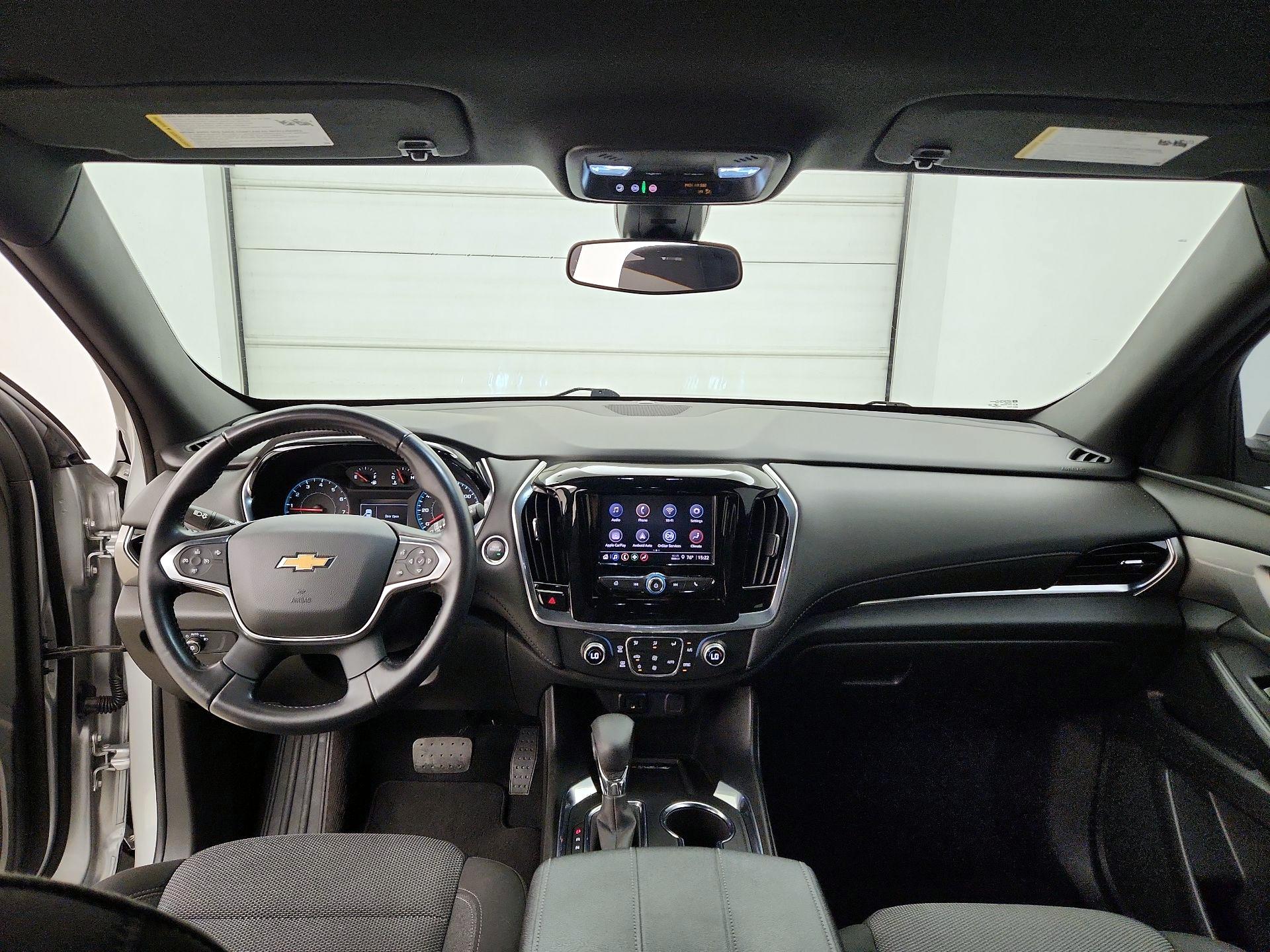 Thumbnail: 2022 Chevrolet Traverse - 9