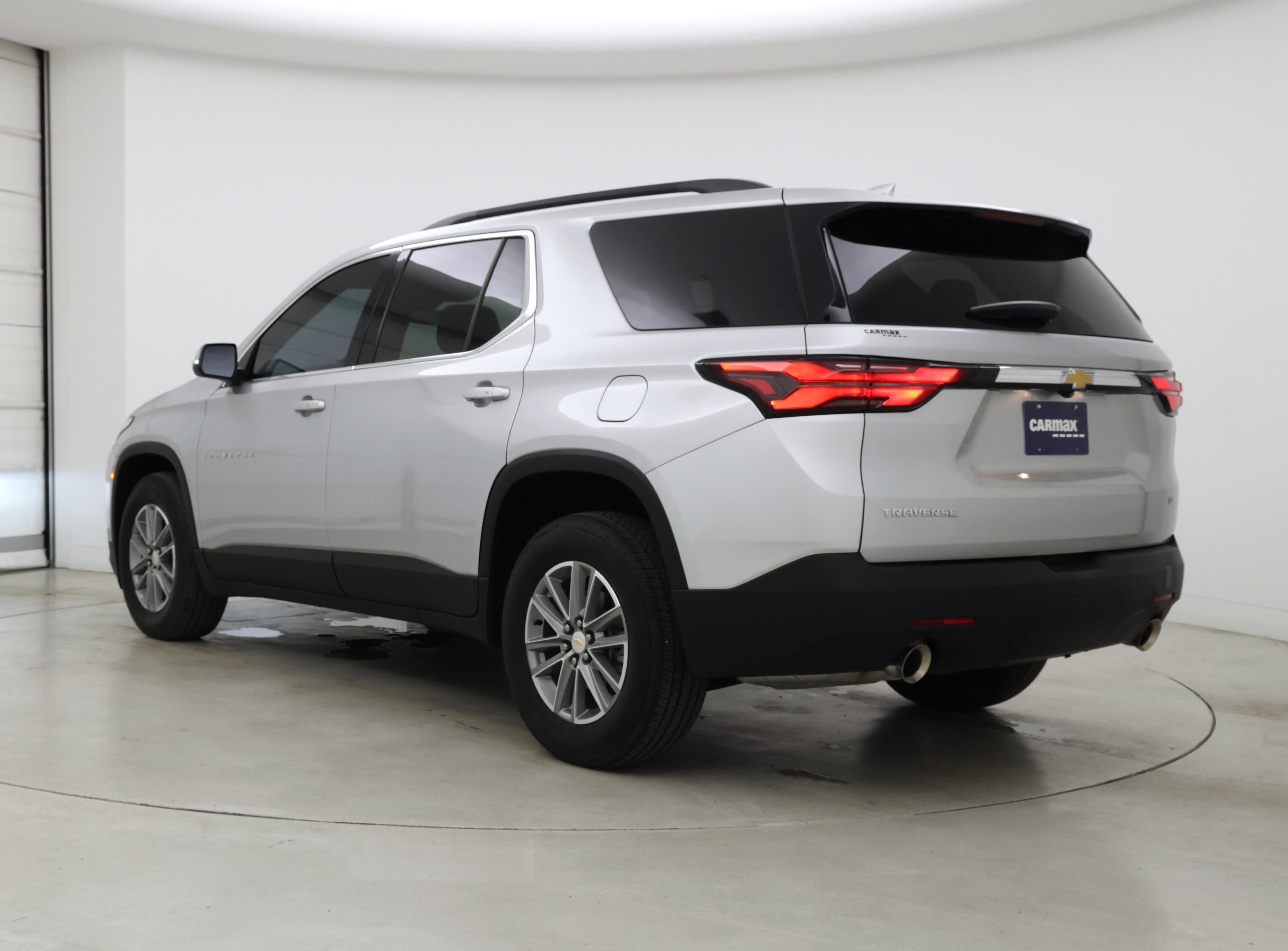 Thumbnail: 2022 Chevrolet Traverse - 2