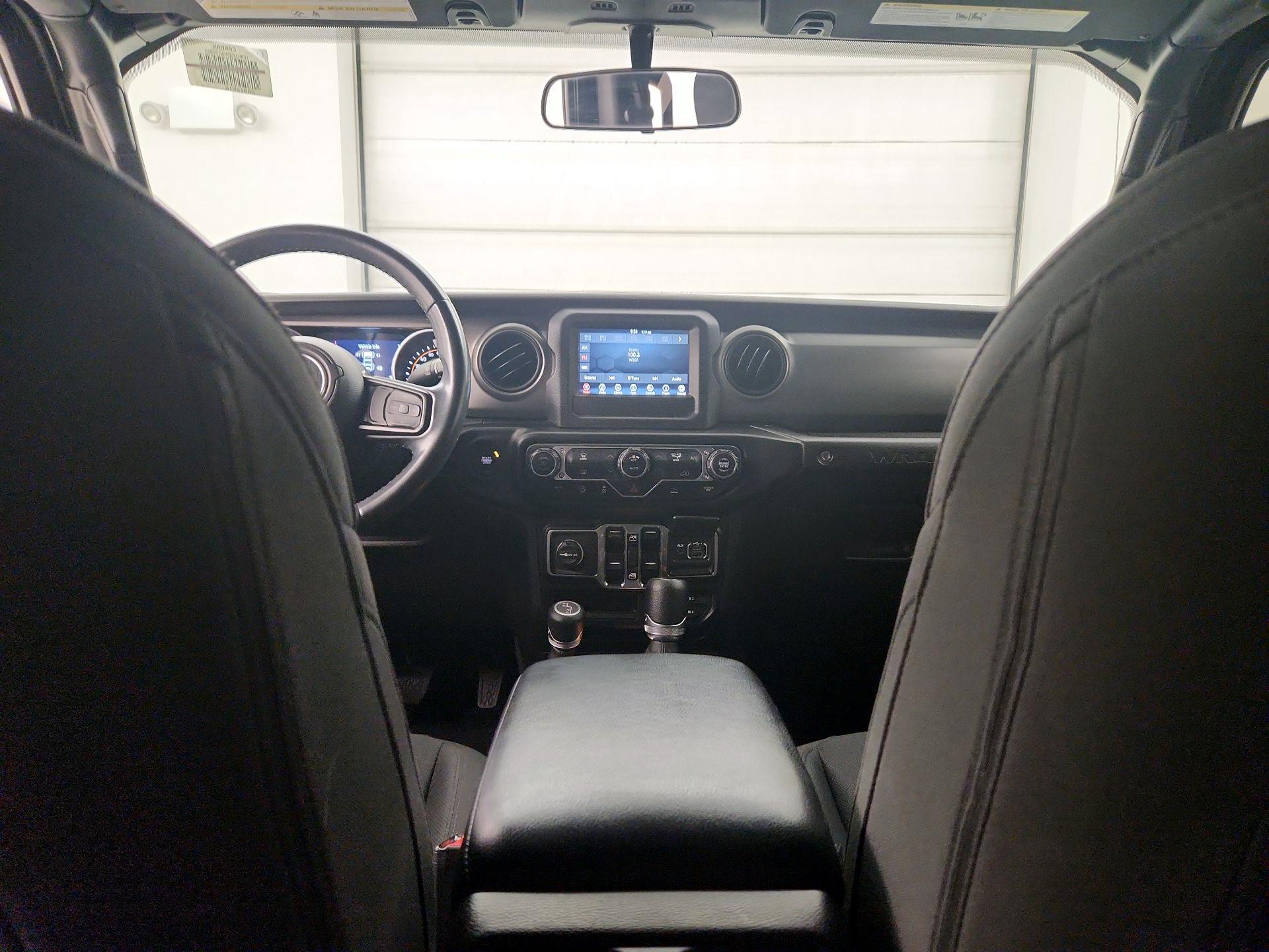 Thumbnail: 2022 Jeep Wrangler - 9