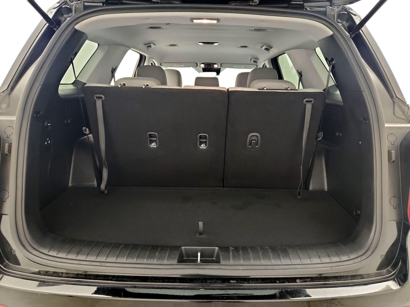 2025 Hyundai Palisade SE - Photo 23