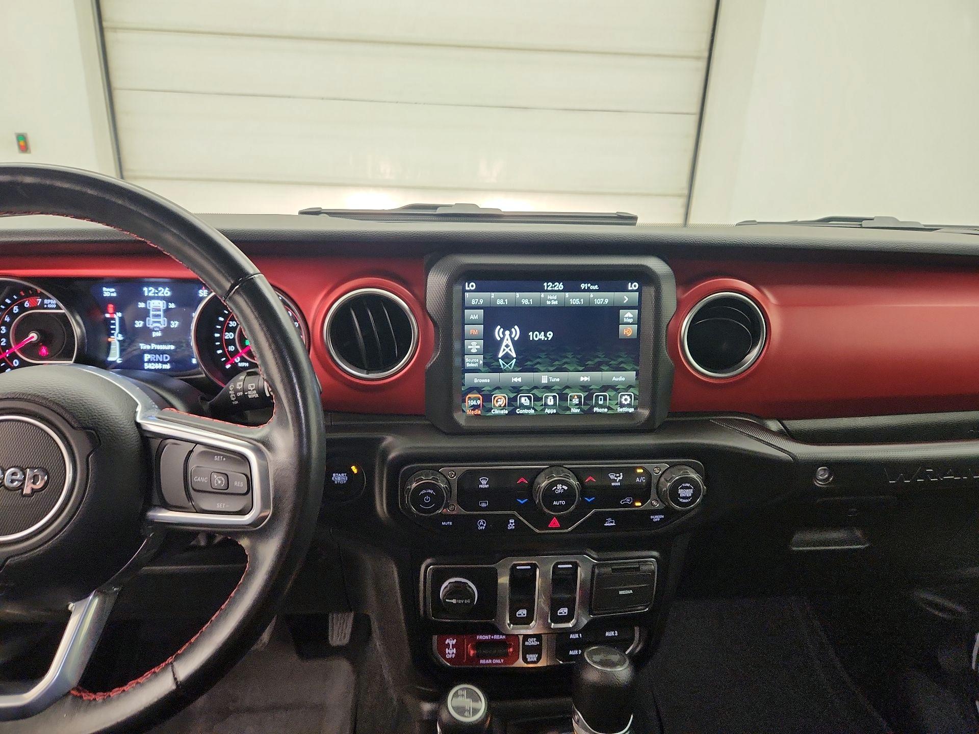 Thumbnail: 2022 Jeep Wrangler - 9
