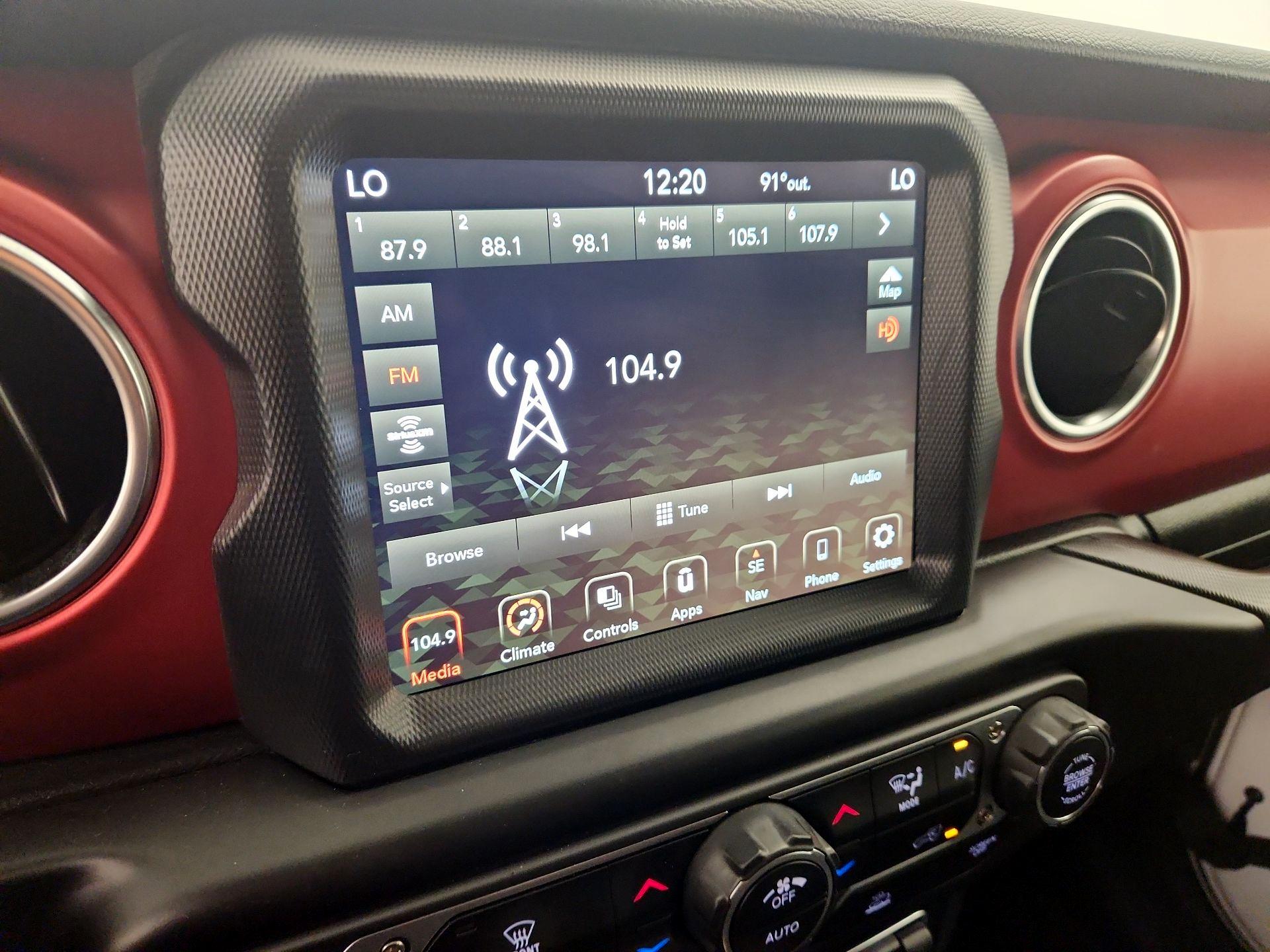 Thumbnail: 2022 Jeep Wrangler - 16