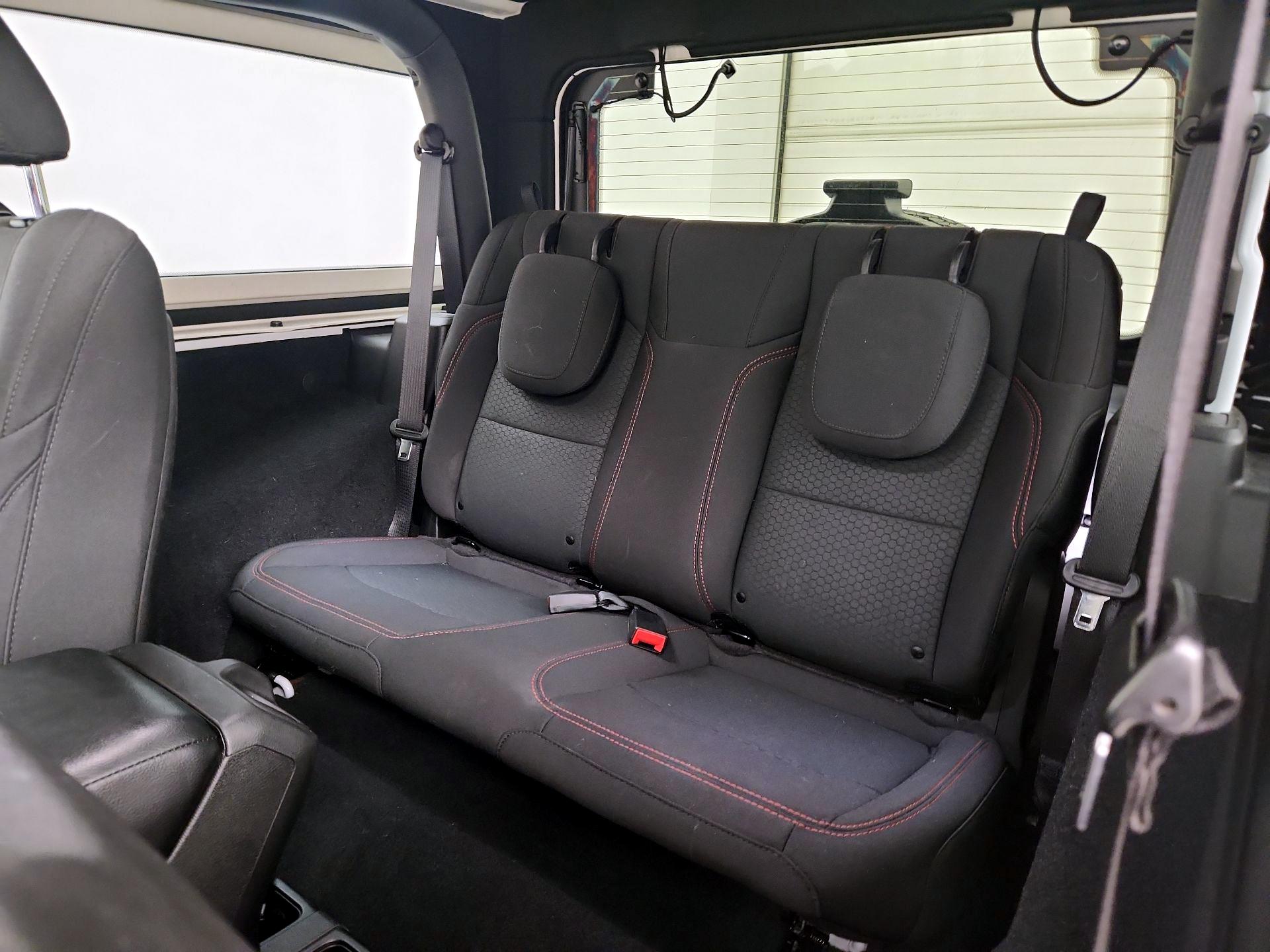Thumbnail: 2022 Jeep Wrangler - 20