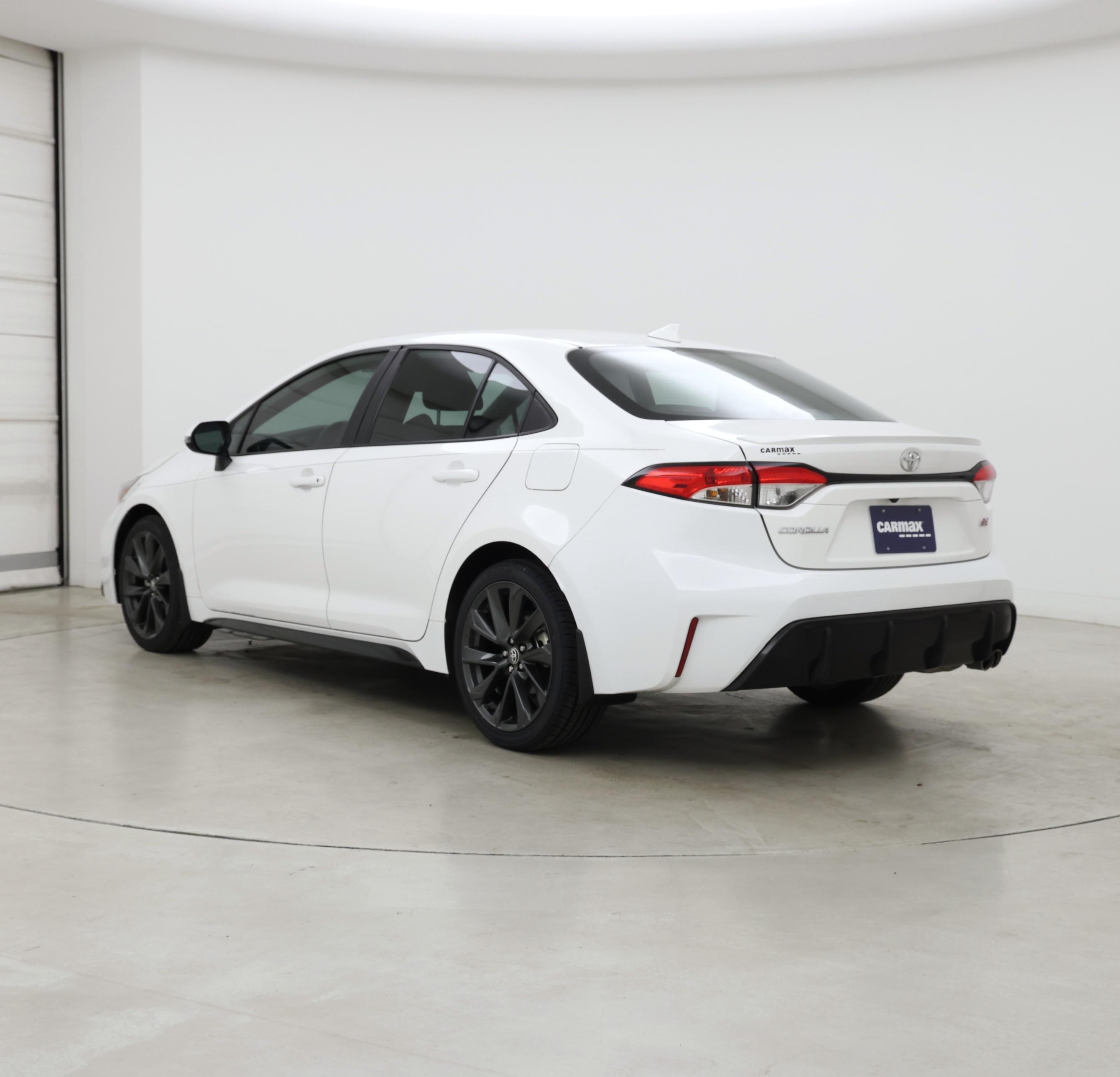 Thumbnail: 2024 Toyota Corolla - 2