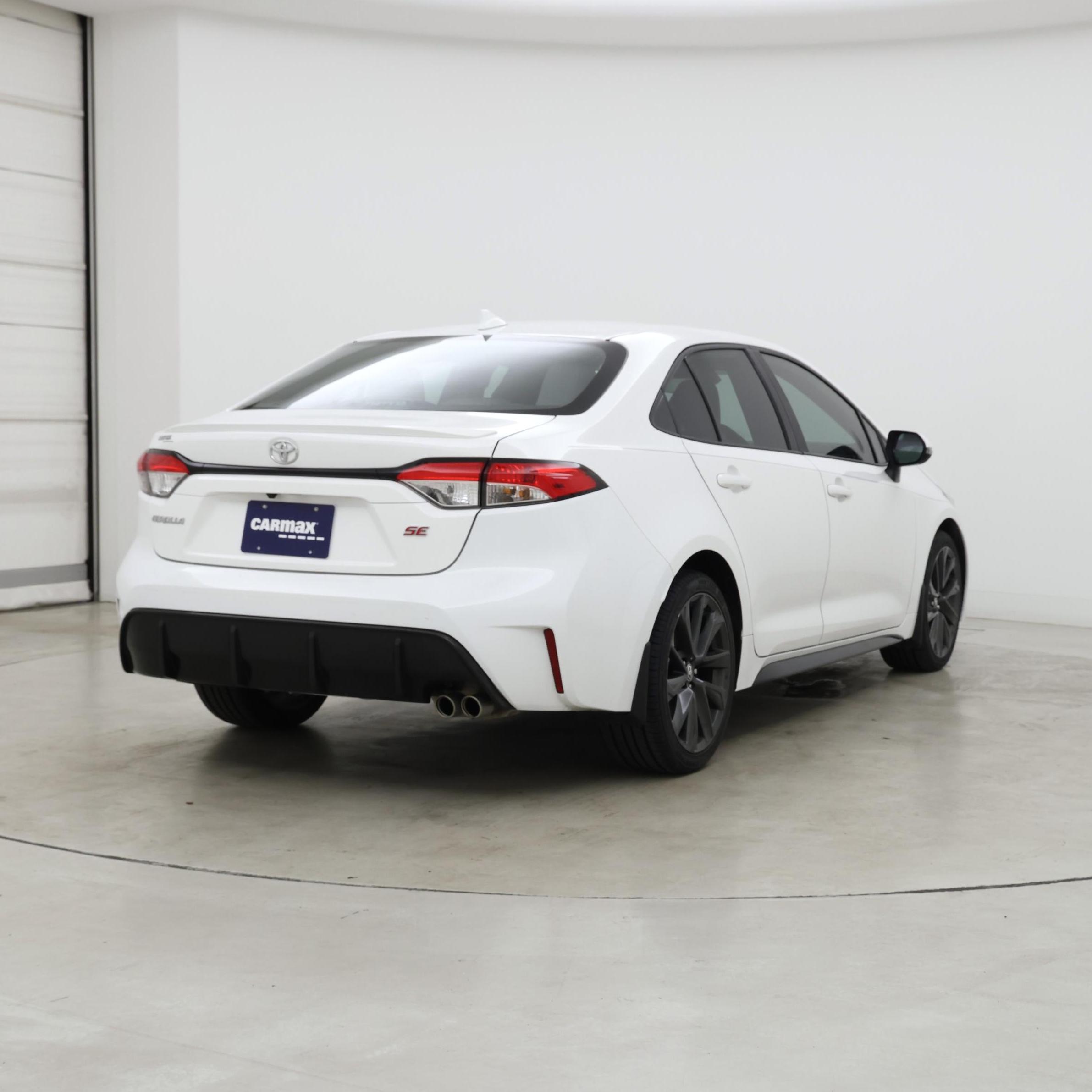 Thumbnail: 2024 Toyota Corolla - 8