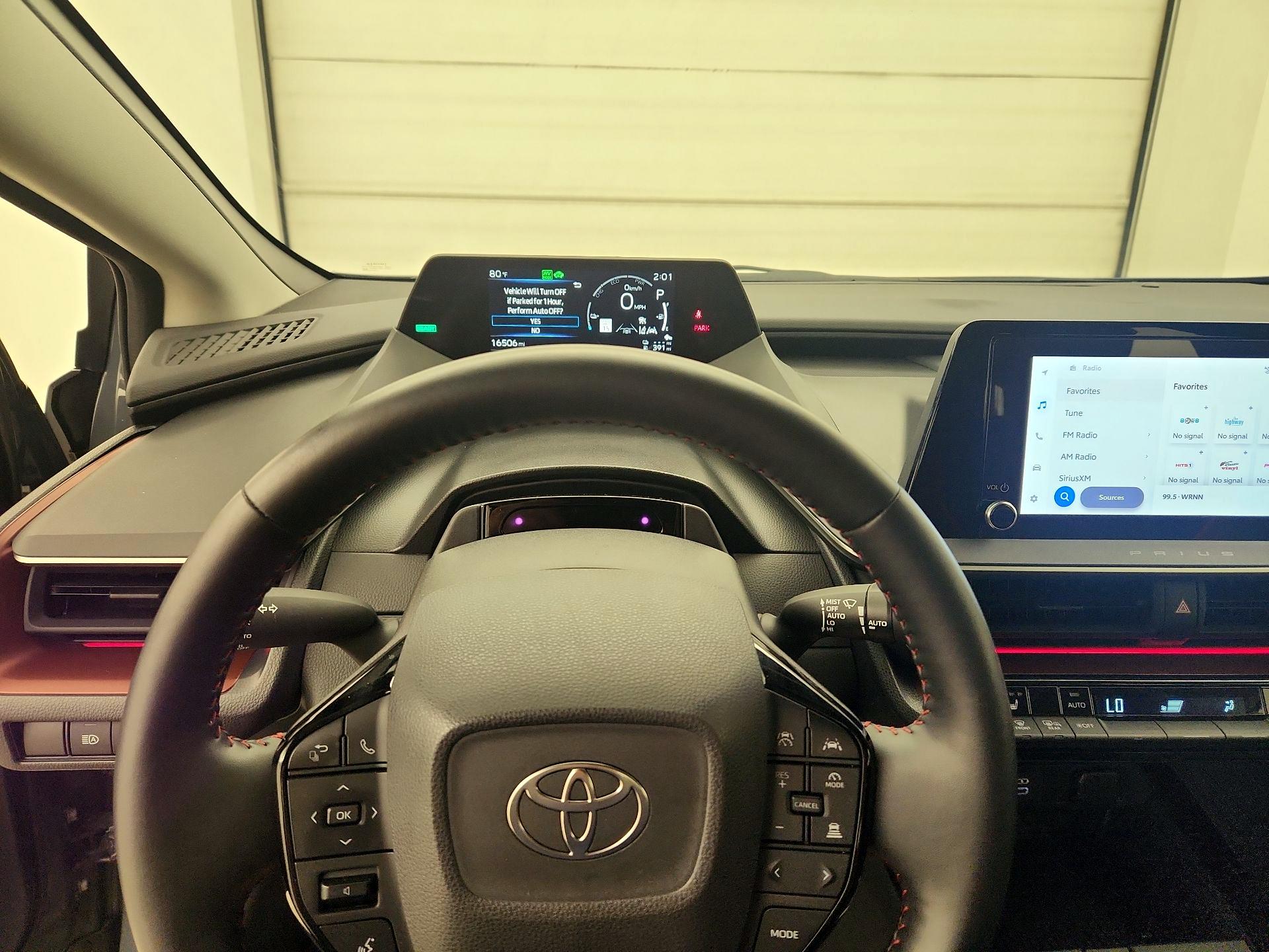 Thumbnail: 2024 Toyota Prius Prime - 10