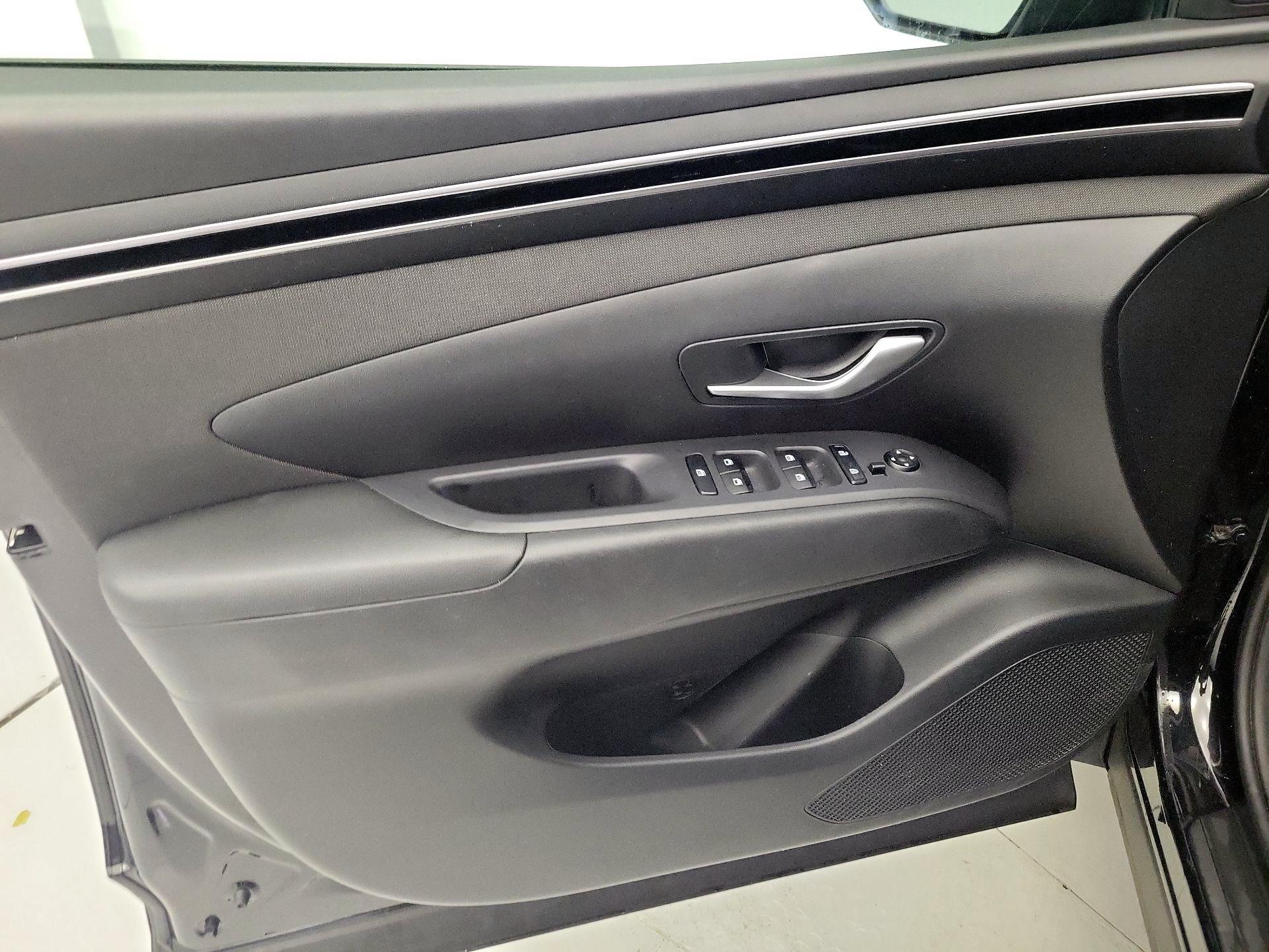 Thumbnail: 2024 Hyundai Tucson - 12
