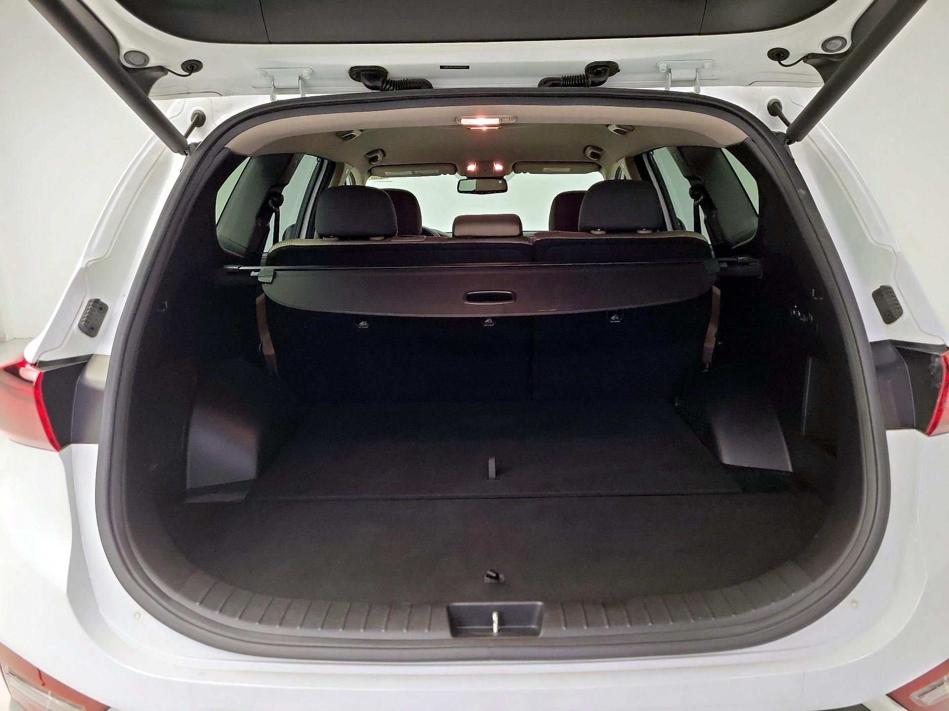Thumbnail: 2019 Hyundai Santa Fe - 20