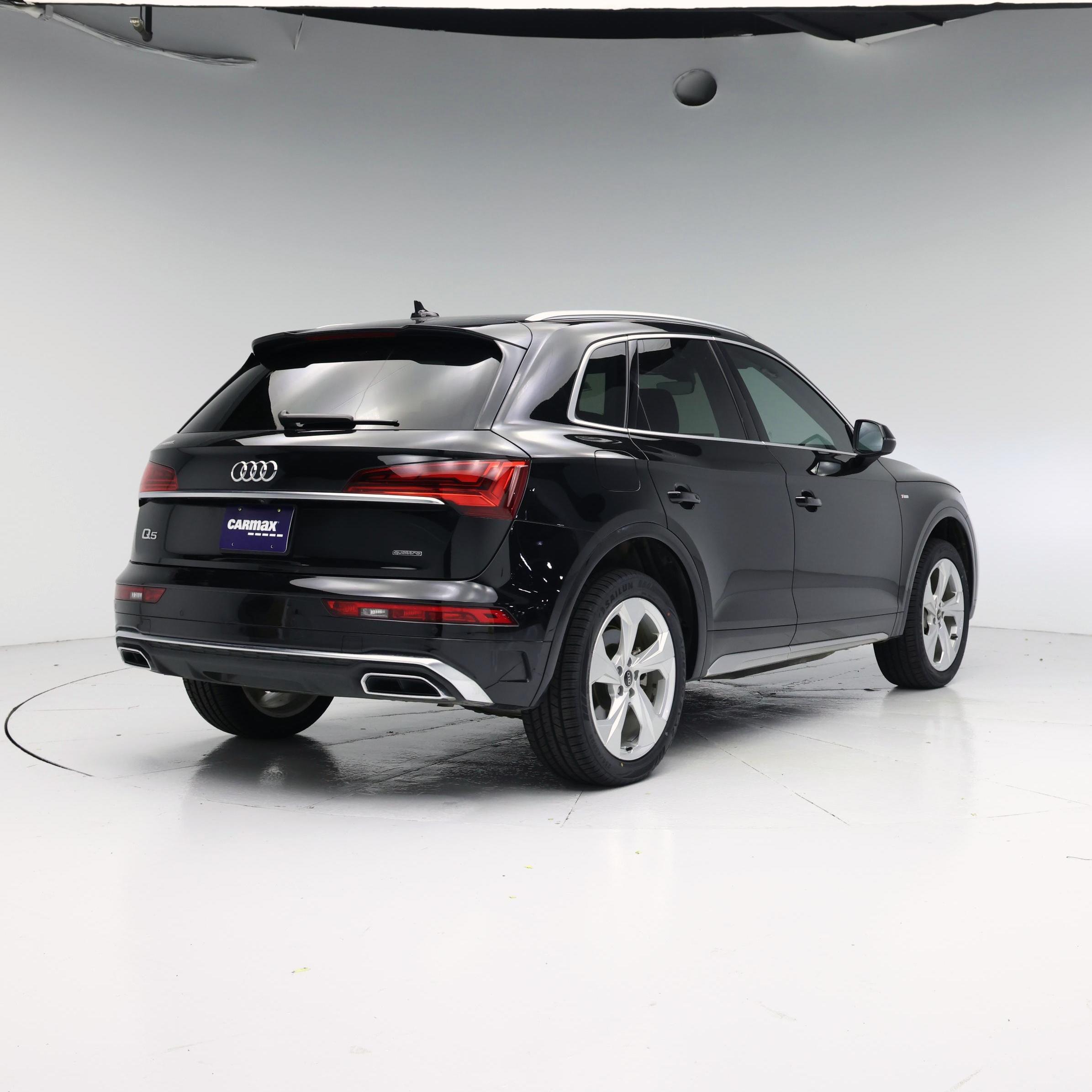 Thumbnail: 2023 Audi Q5 - 8