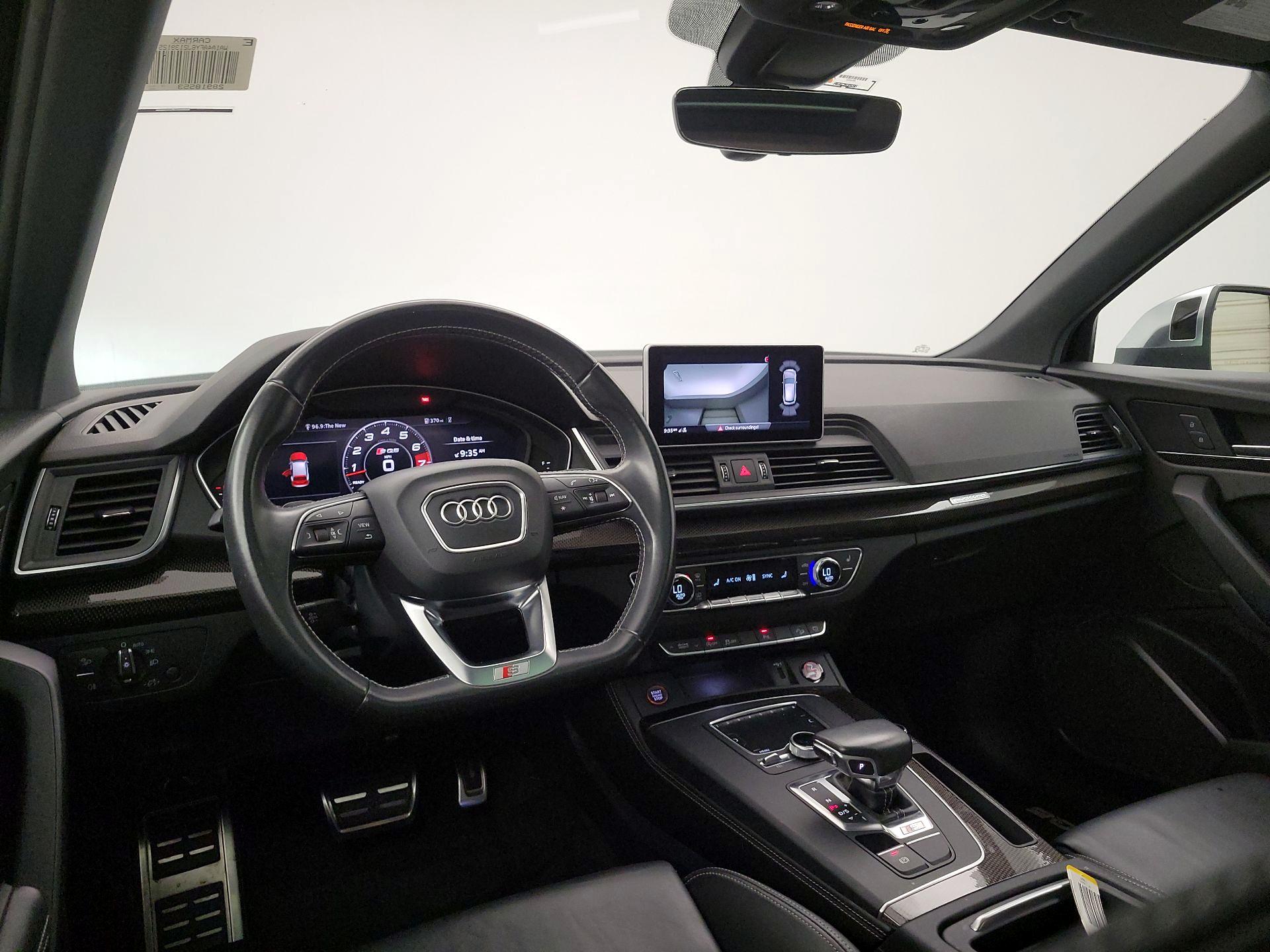 Thumbnail: 2018 Audi SQ5 - 9