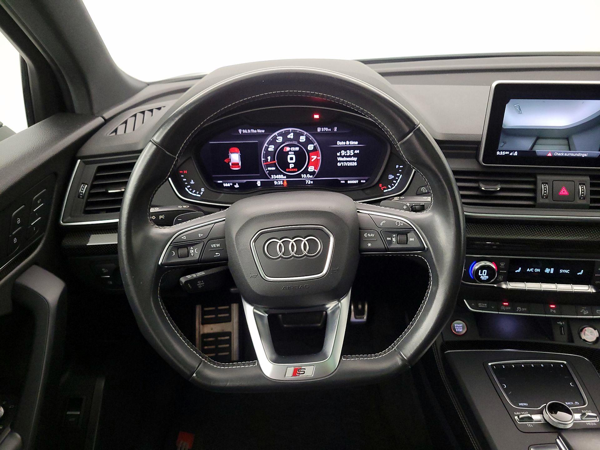Thumbnail: 2018 Audi SQ5 - 10