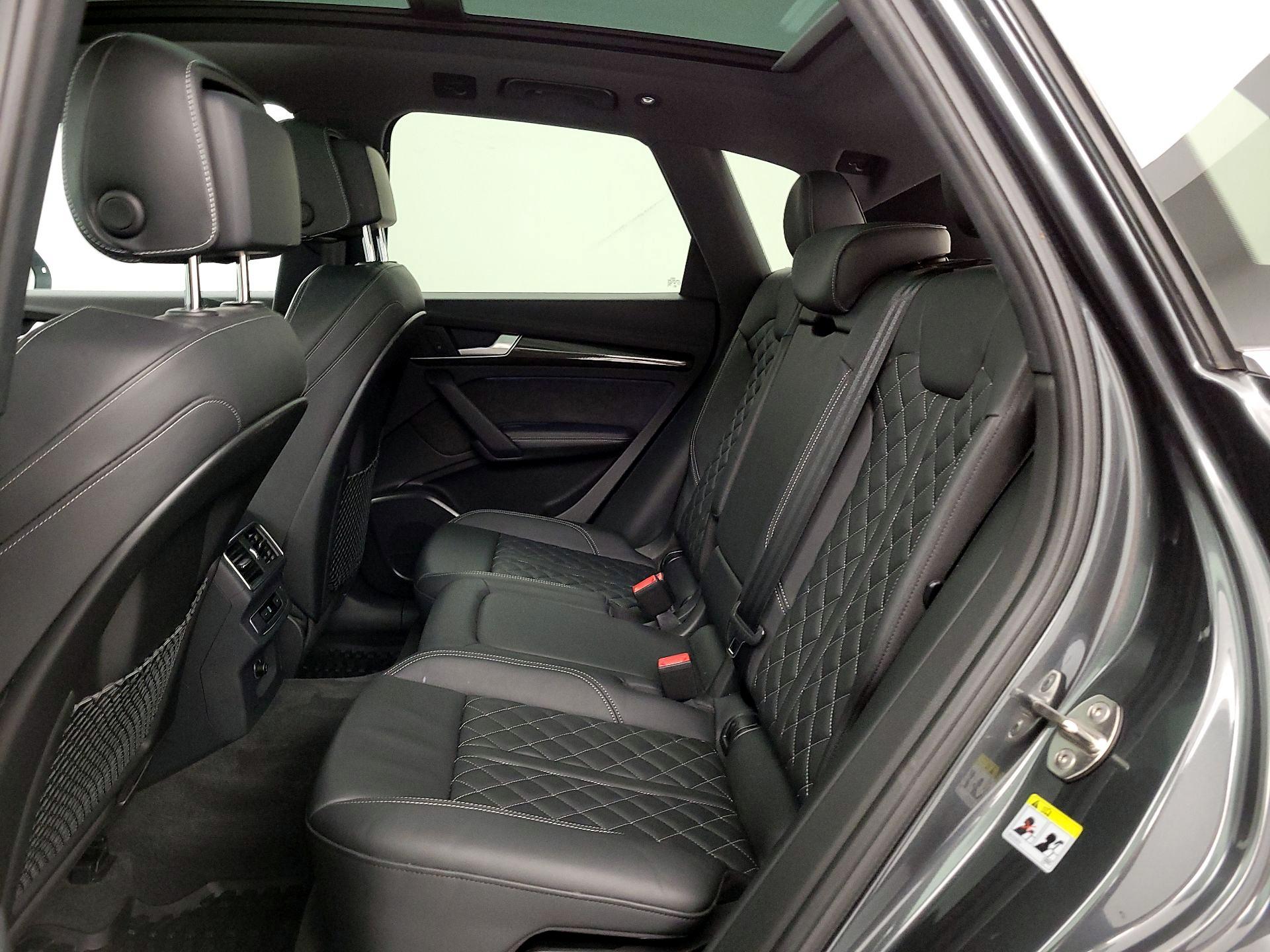 Thumbnail: 2018 Audi SQ5 - 20