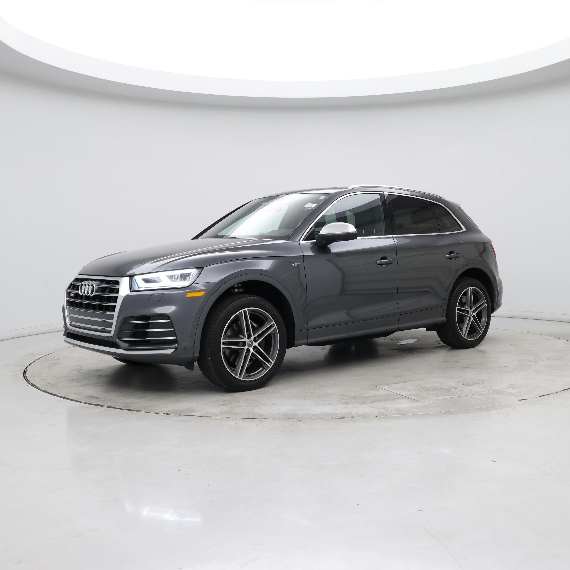 Thumbnail: 2018 Audi SQ5 - 3