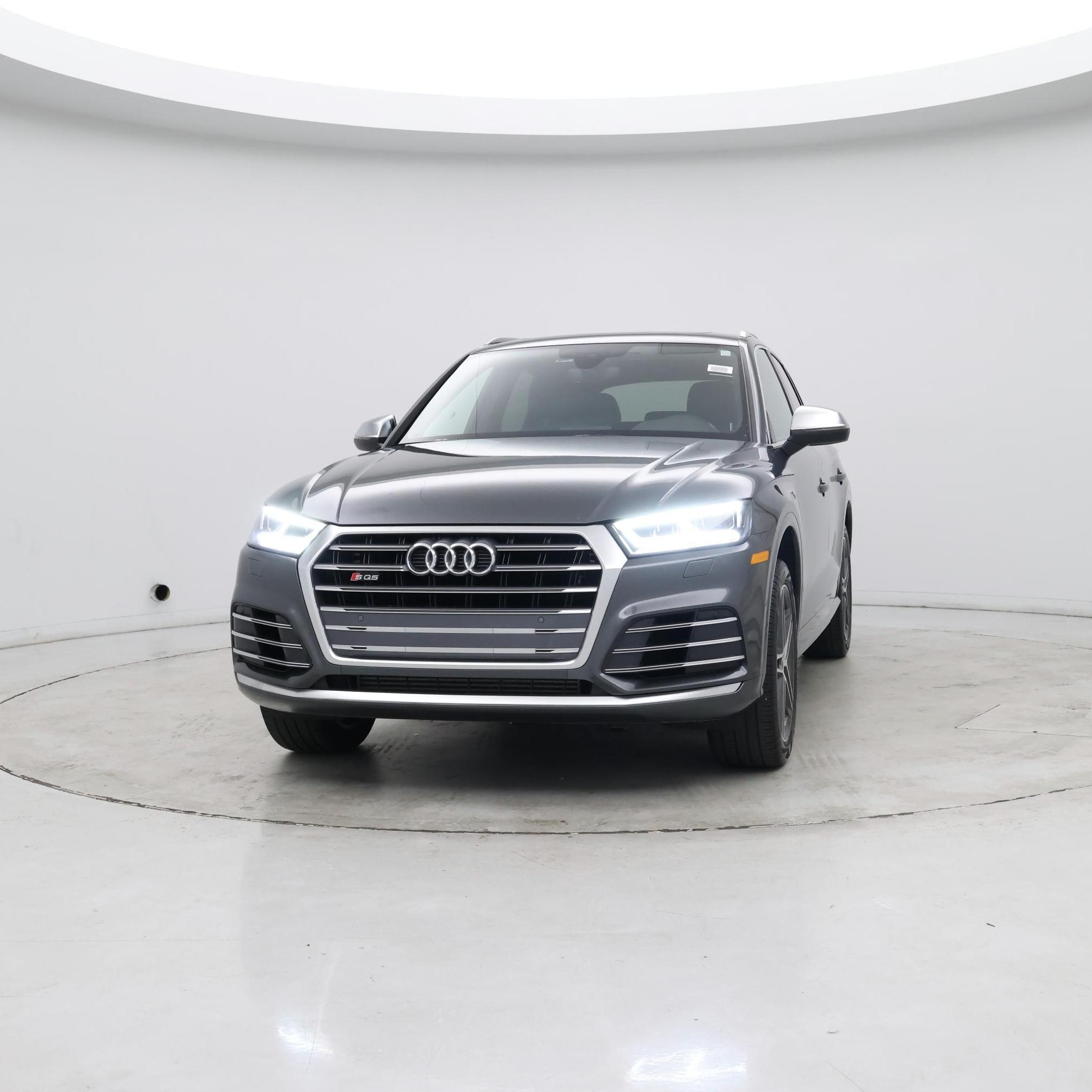 Thumbnail: 2018 Audi SQ5 - 4