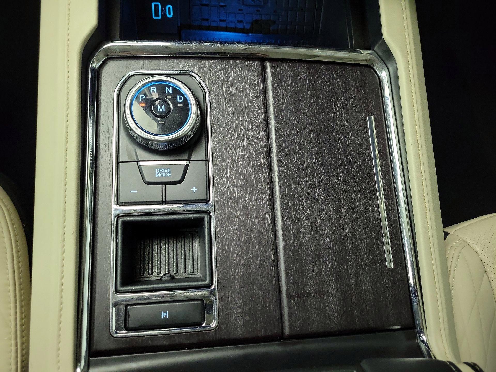 Thumbnail: 2024 Ford Expedition MAX - 18