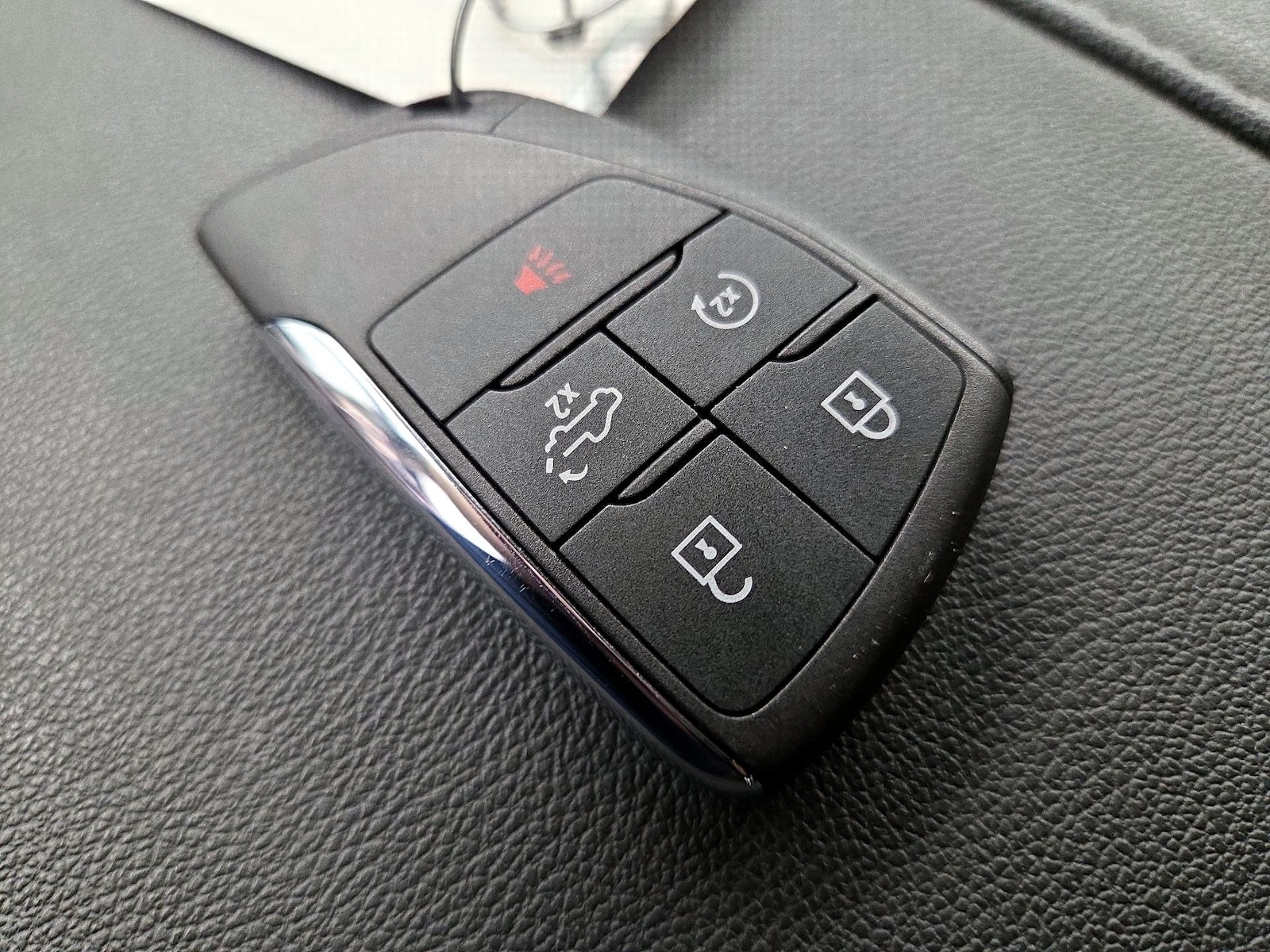 2025 GMC Sierra 1500 Elevation - Photo 24