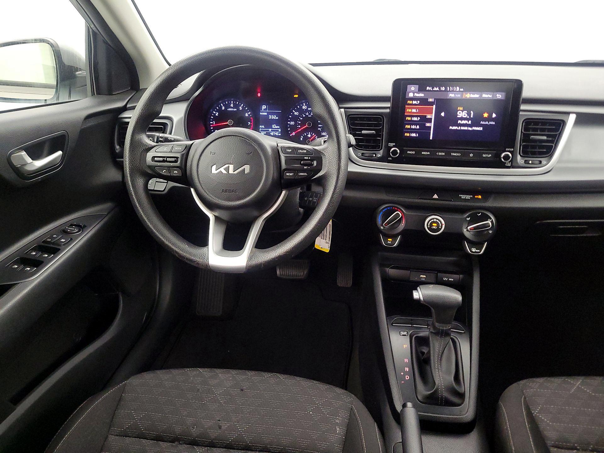 Thumbnail: 2023 Kia Rio - 10