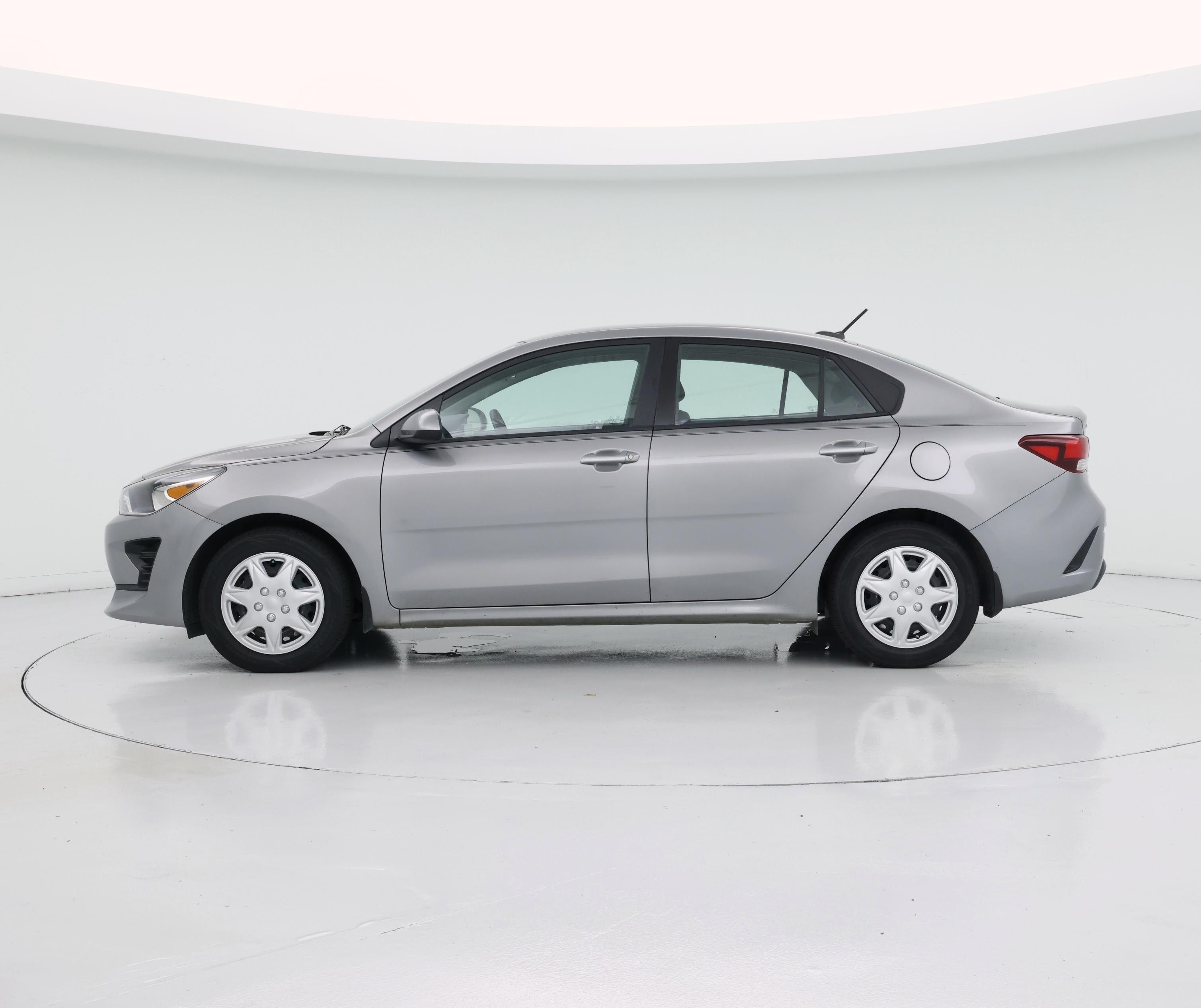 Thumbnail: 2023 Kia Rio - 3