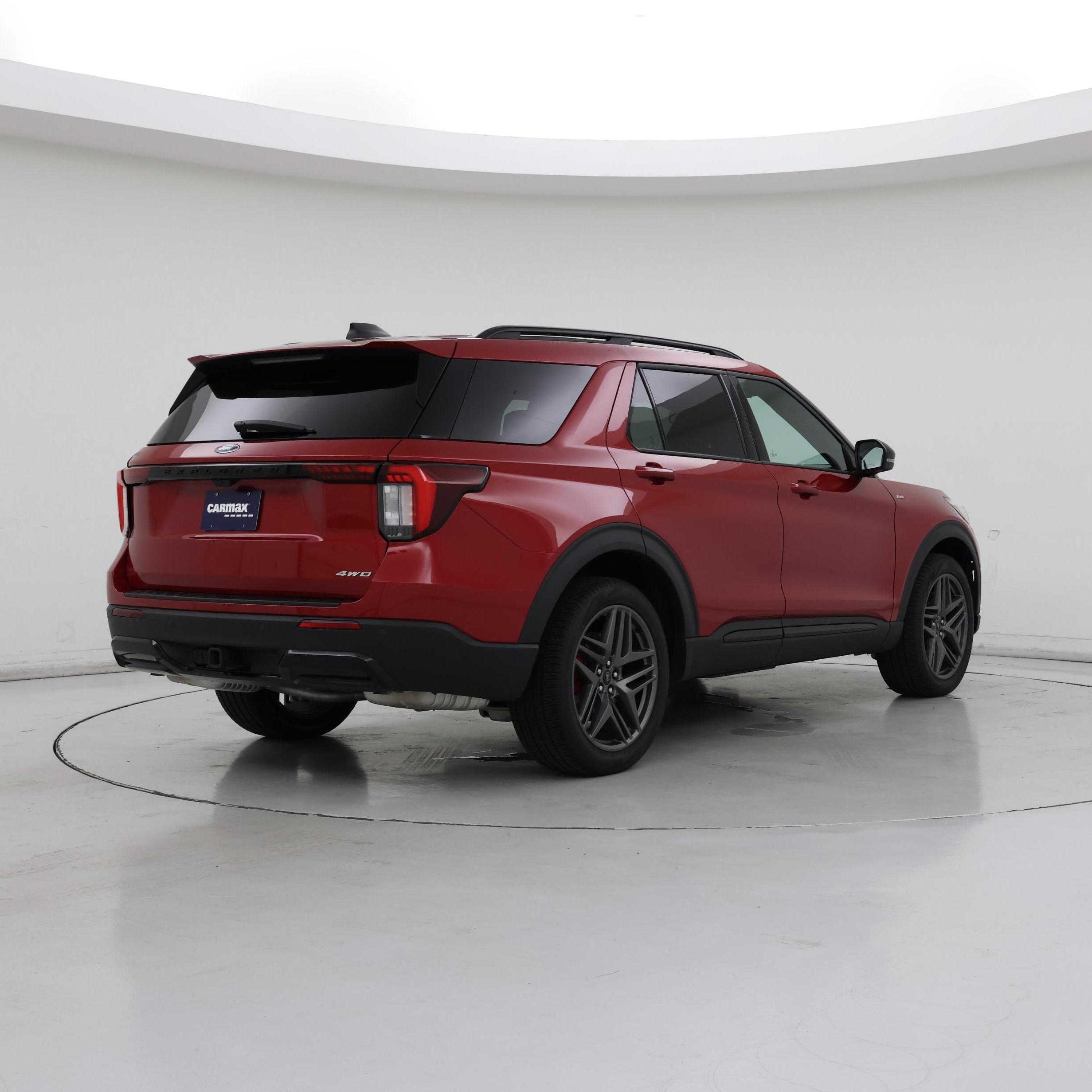 Thumbnail: 2025 Ford Explorer - 8
