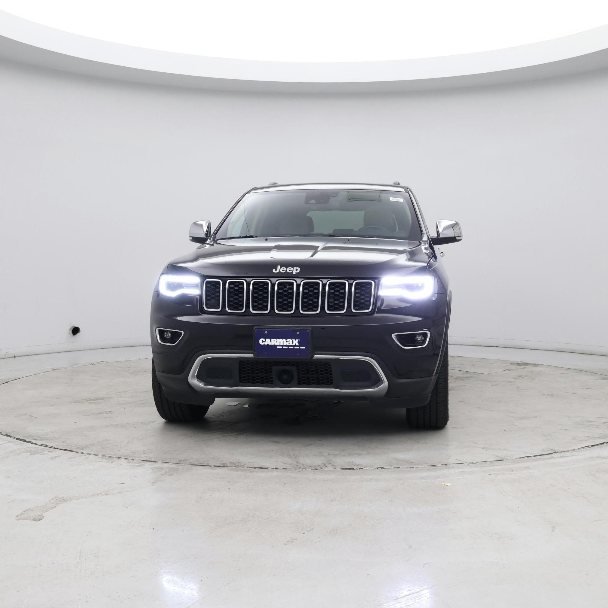 Thumbnail: 2019 Jeep Grand Cherokee - 4