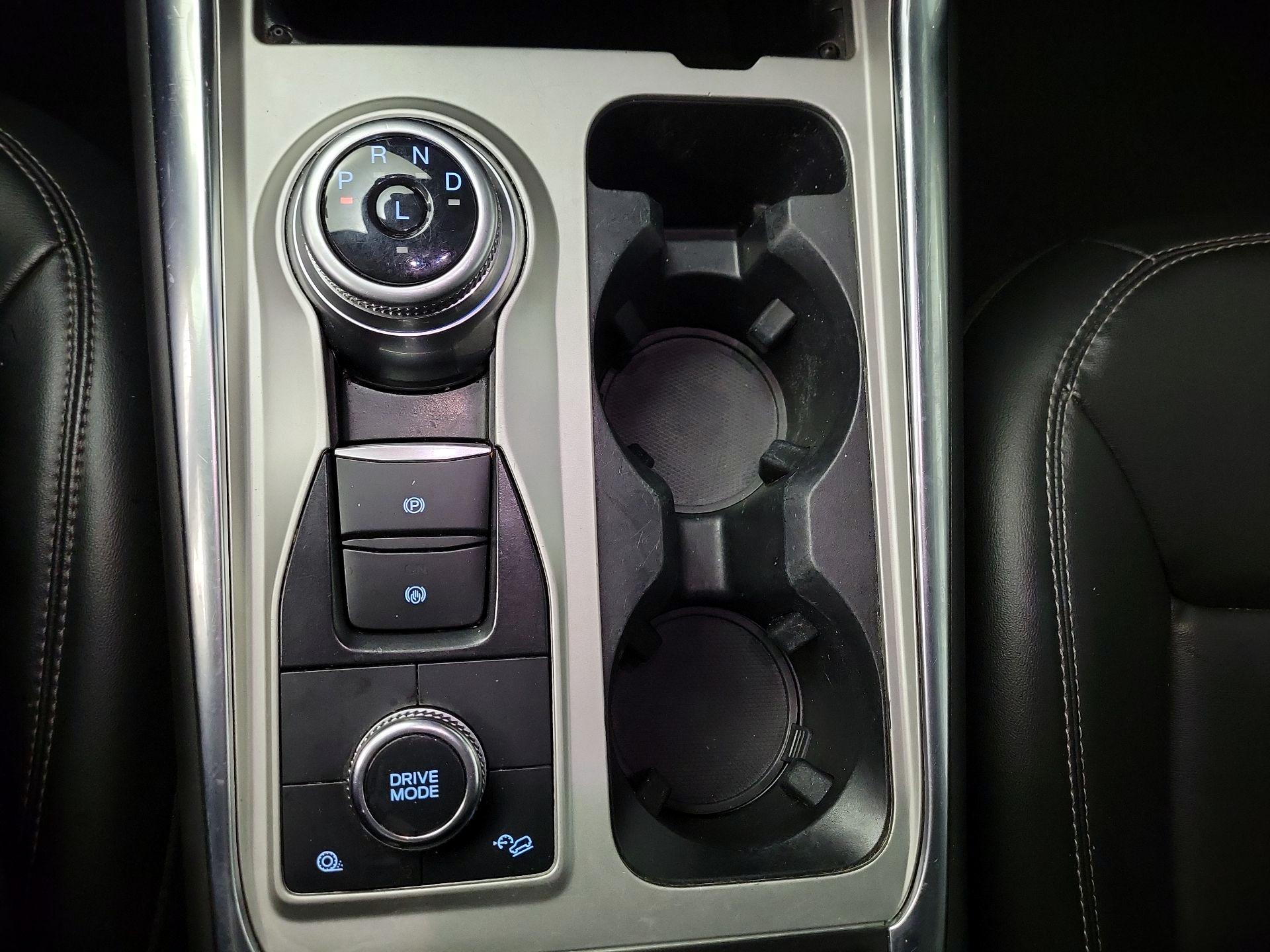 Thumbnail: 2023 Ford Explorer - 16