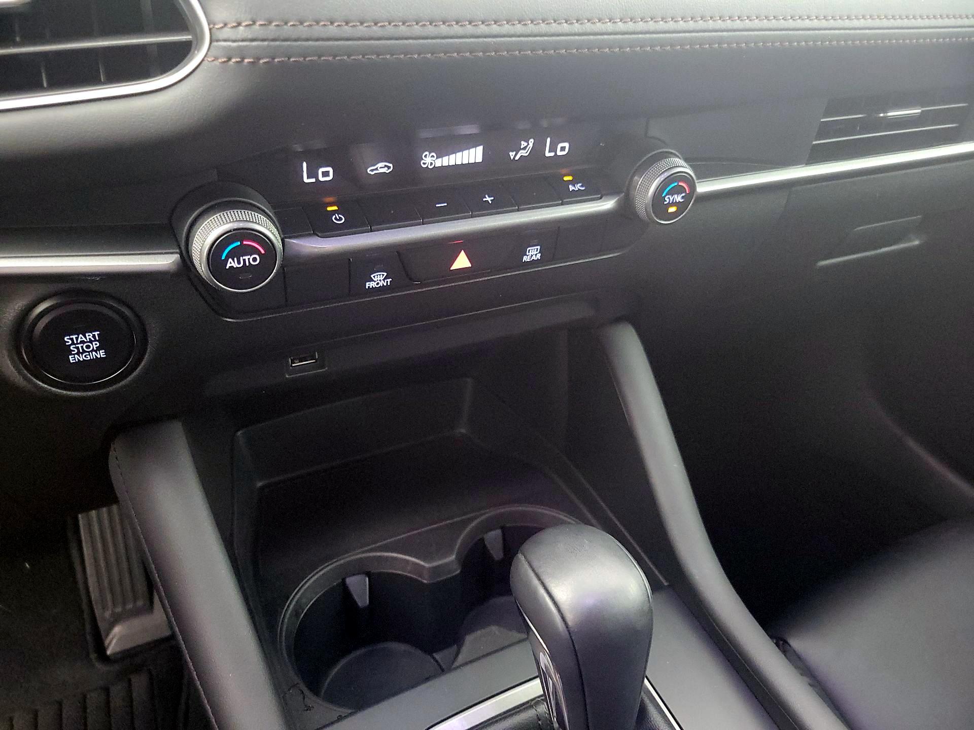 Thumbnail: 2020 Mazda Mazda3 - 16