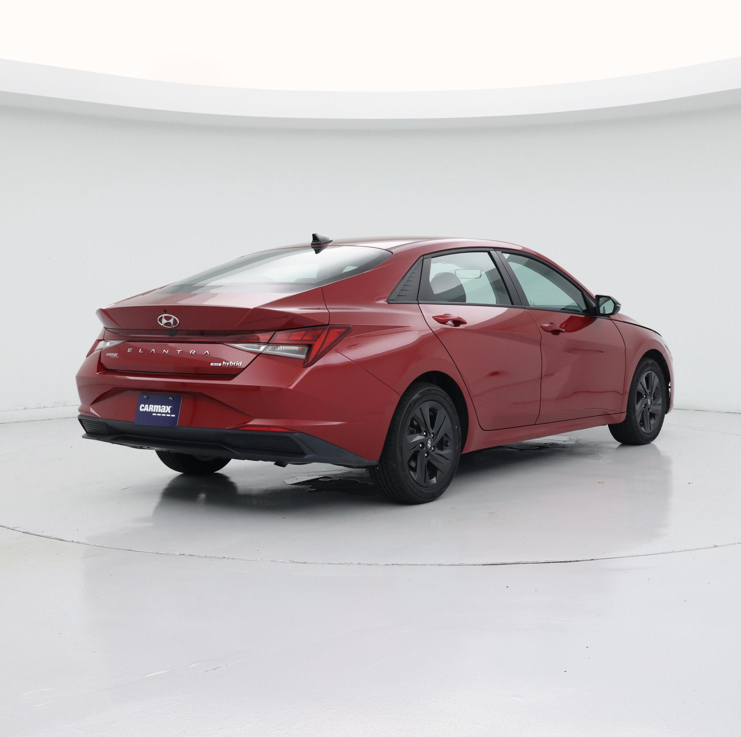 Thumbnail: 2023 Hyundai Elantra - 8