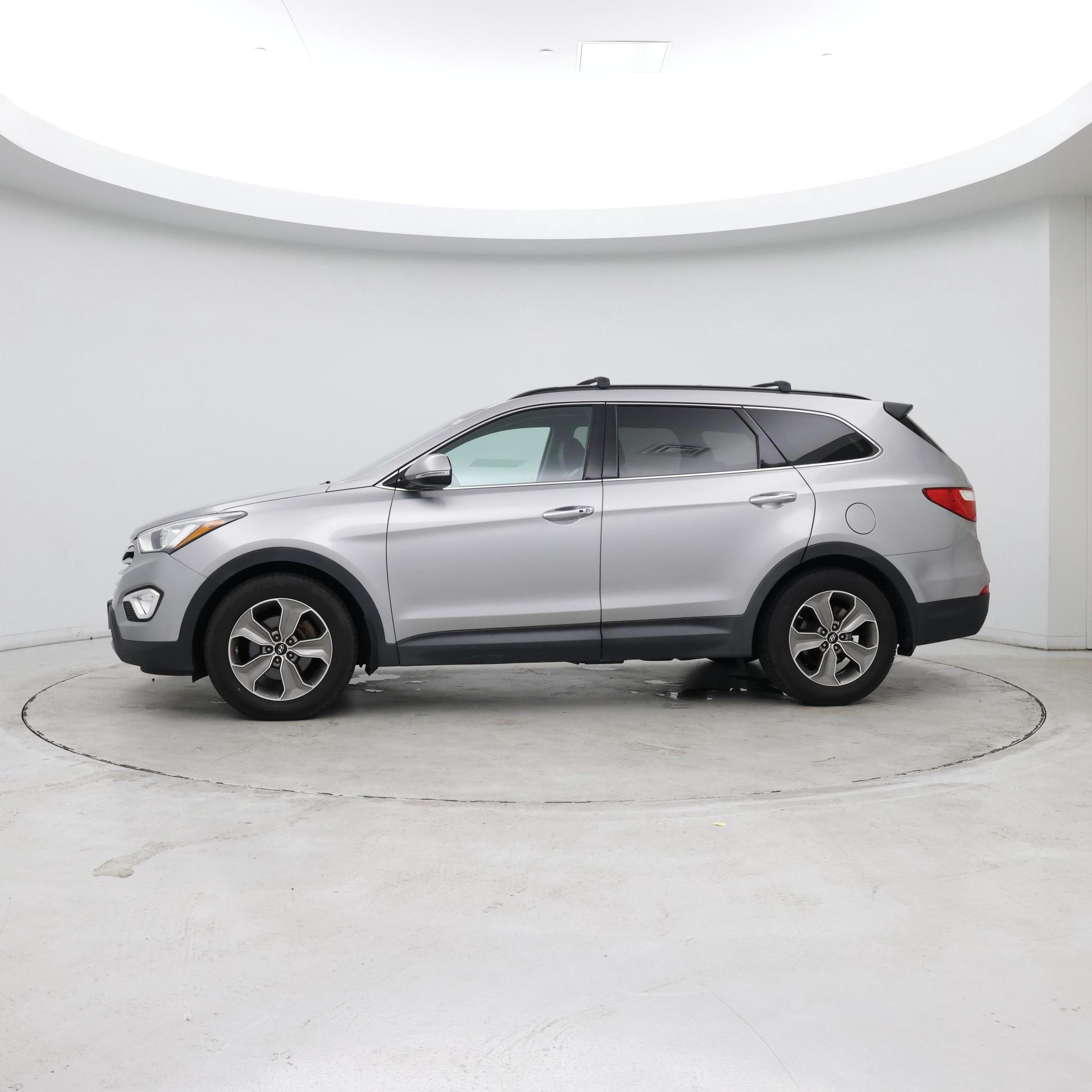 Thumbnail: 2014 Hyundai Santa Fe - 2