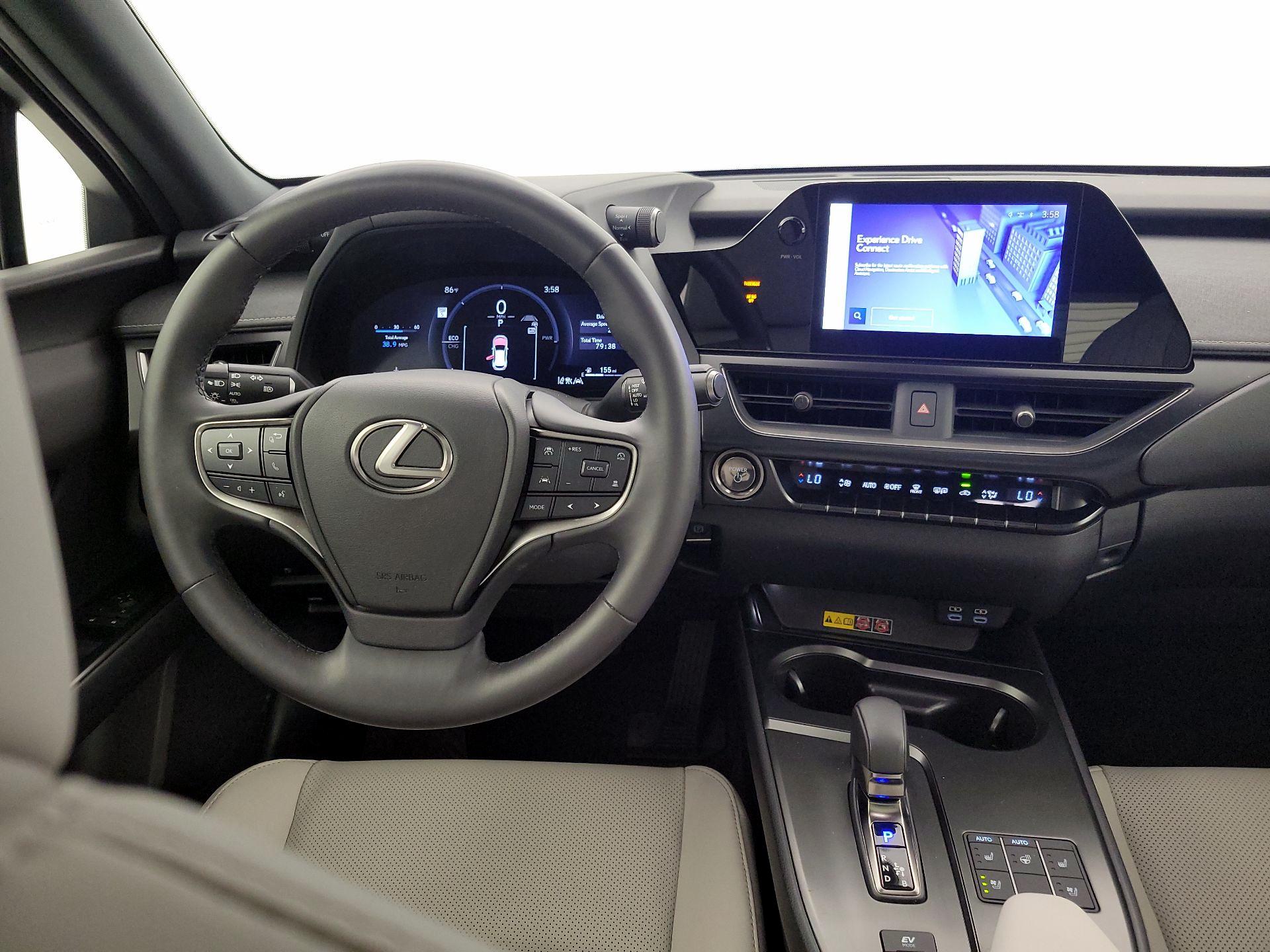 Thumbnail: 2025 Lexus UX - 10