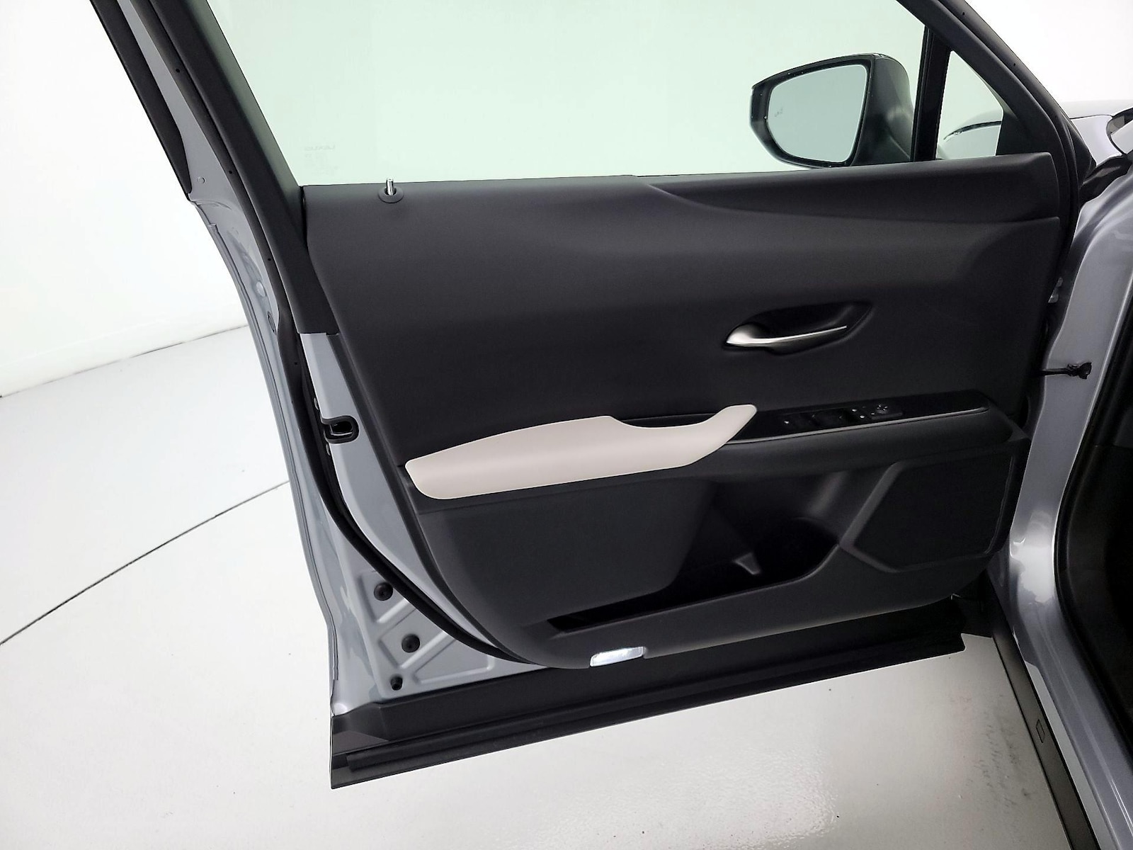 2025 Lexus UX Hybrid 300h Premium - Photo 13