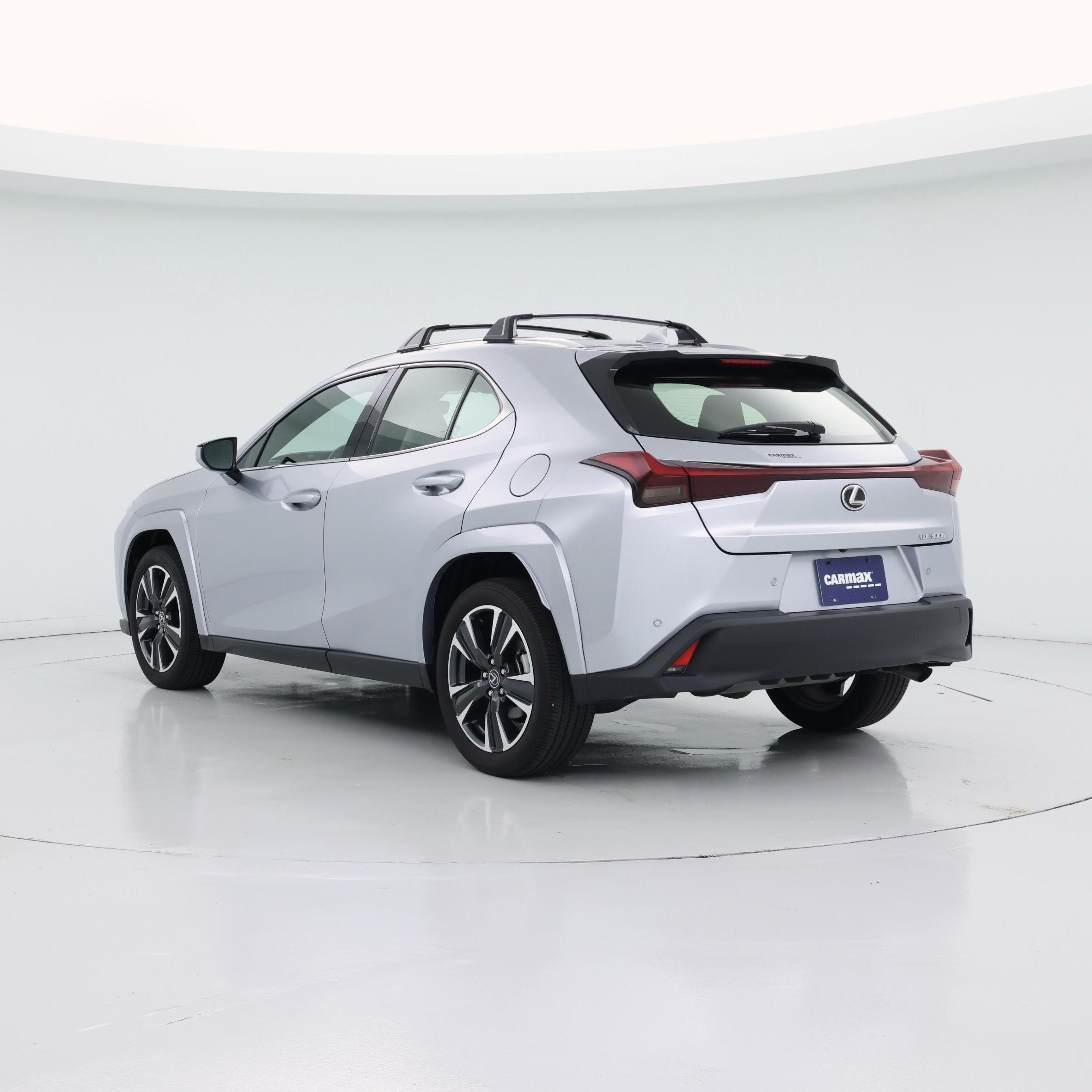 Thumbnail: 2025 Lexus UX - 2