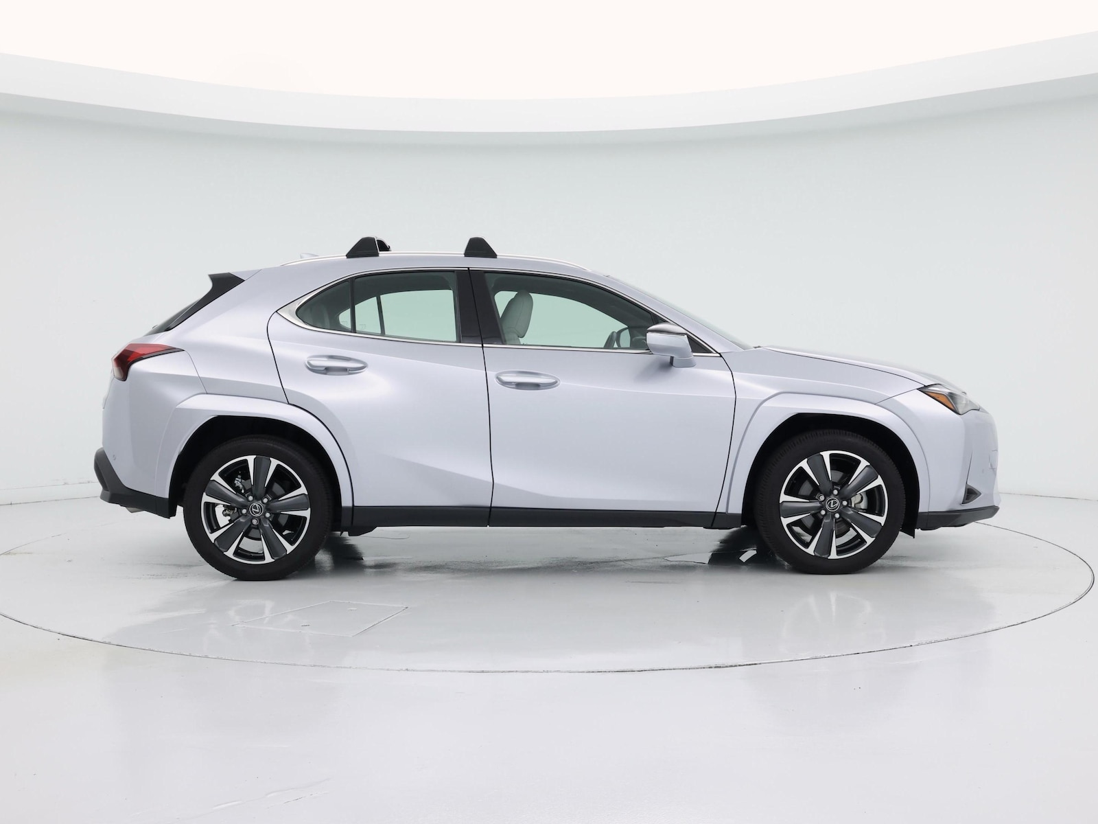 2025 Lexus UX Hybrid 300h Premium - Photo 8