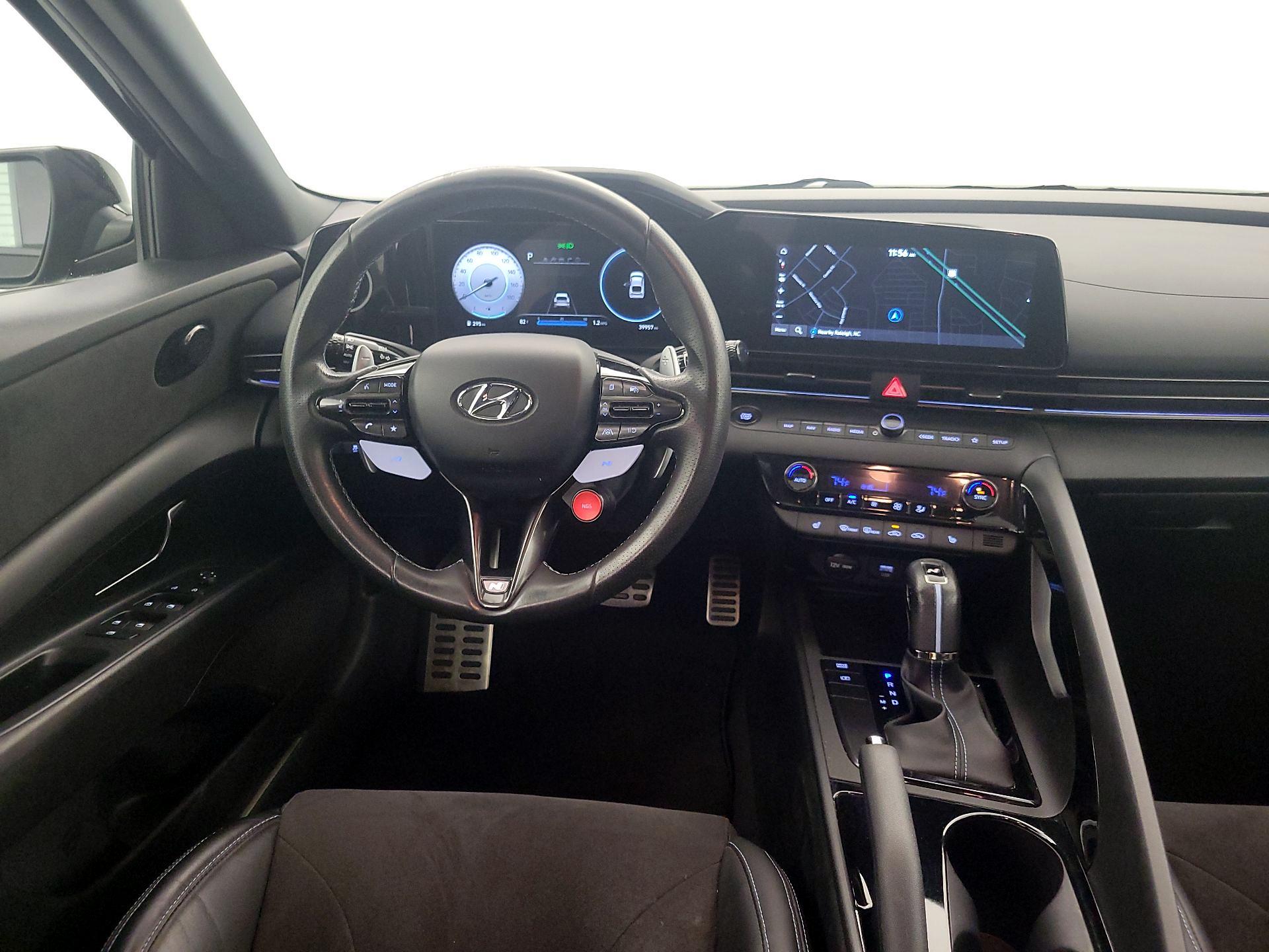 Thumbnail: 2023 Hyundai Elantra - 10