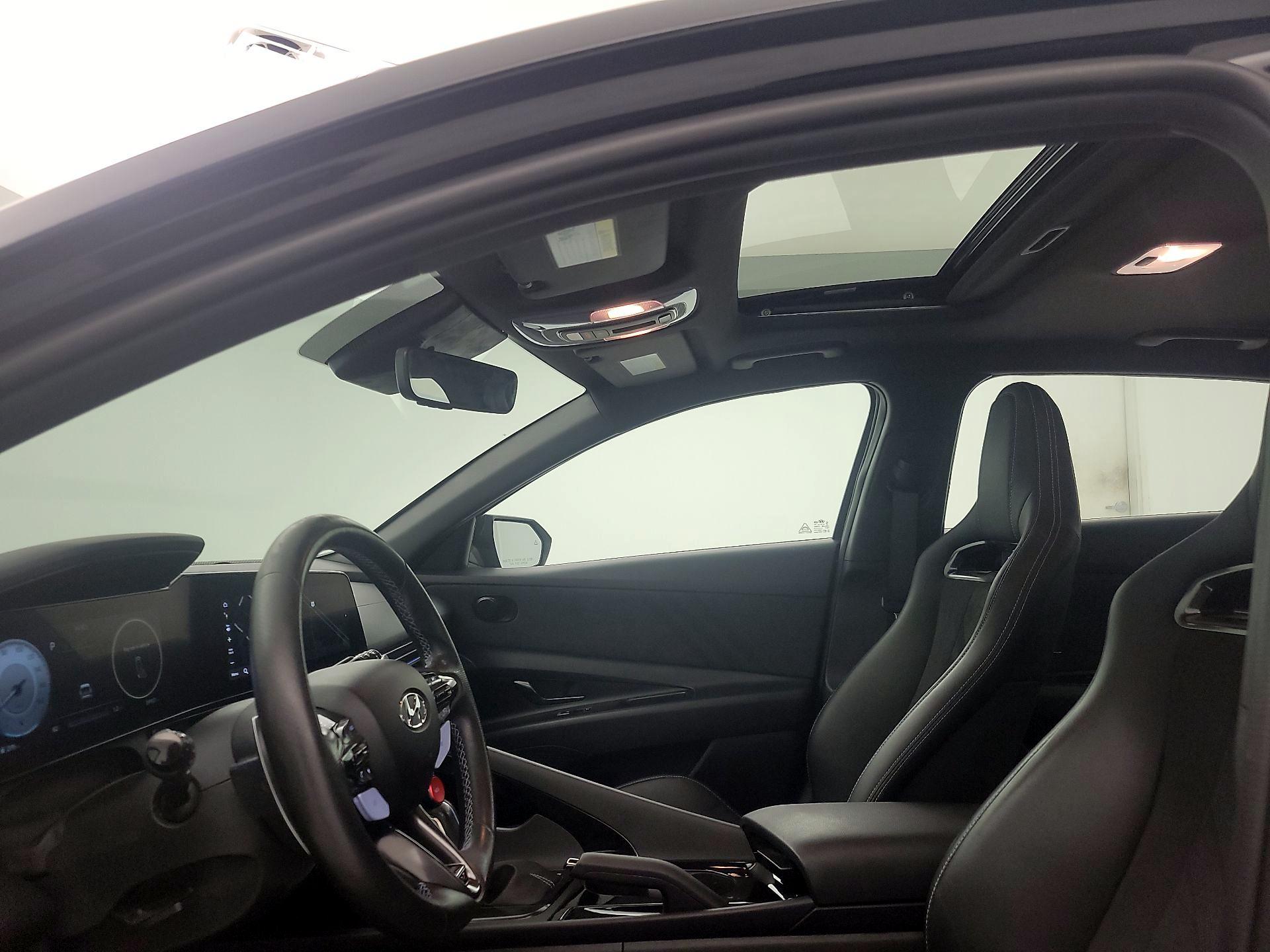 Thumbnail: 2023 Hyundai Elantra - 20