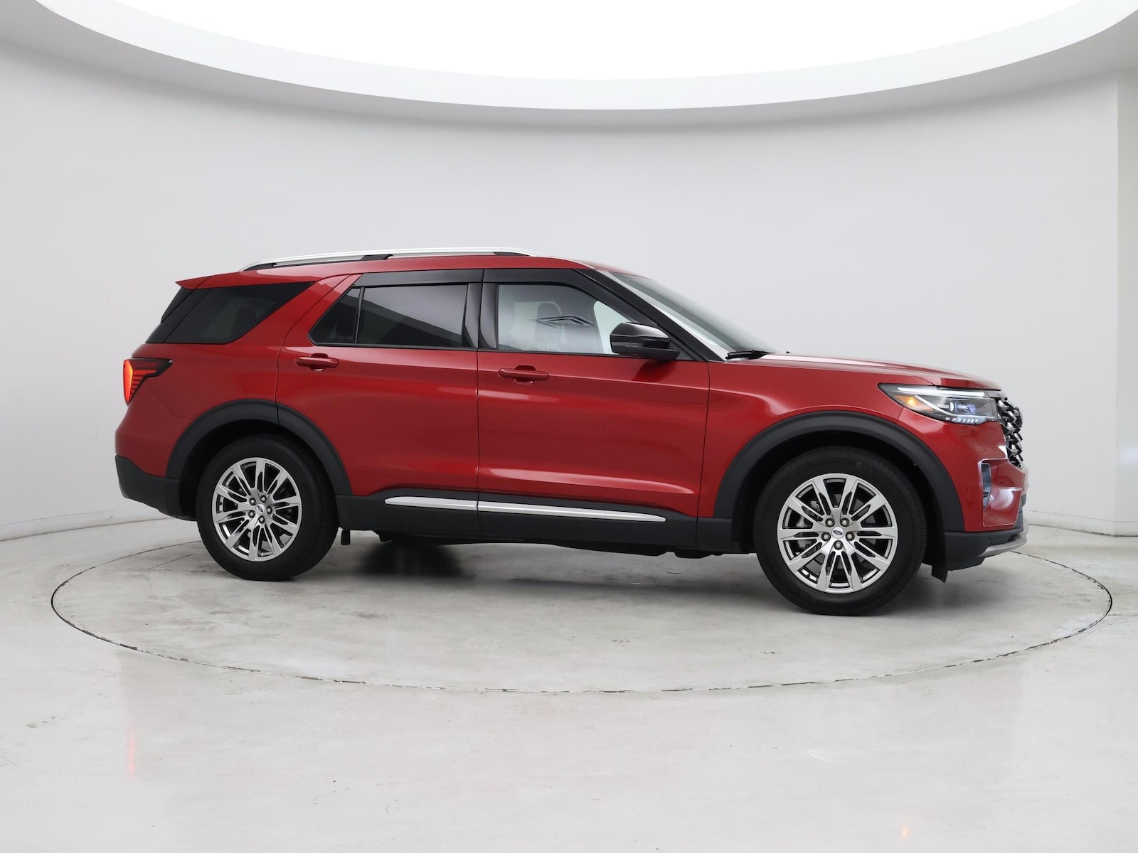 2025 Ford Explorer Platinum - Photo 8
