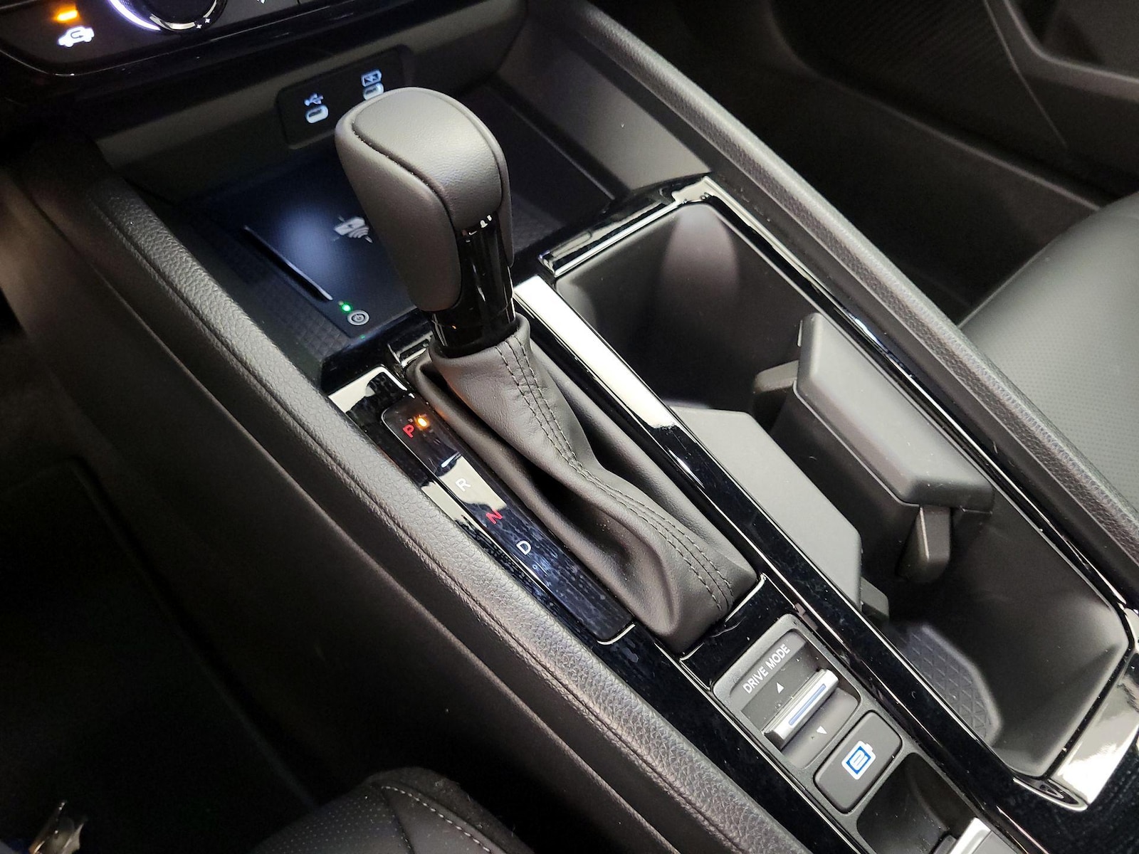 2026 Honda Accord Hybrid Sport-L - Photo 18