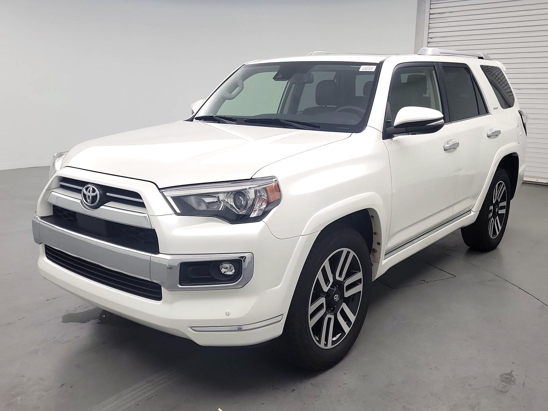 Thumbnail: 2021 Toyota 4Runner - 3