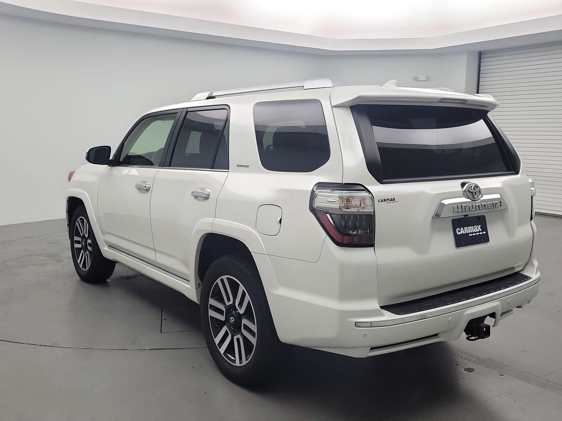 Thumbnail: 2021 Toyota 4Runner - 7