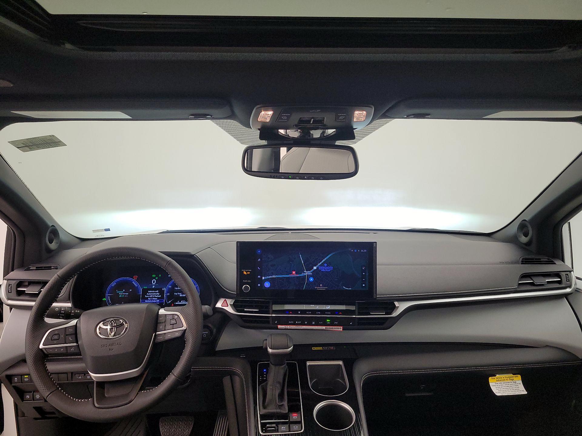 Thumbnail: 2026 Toyota Sienna - 9