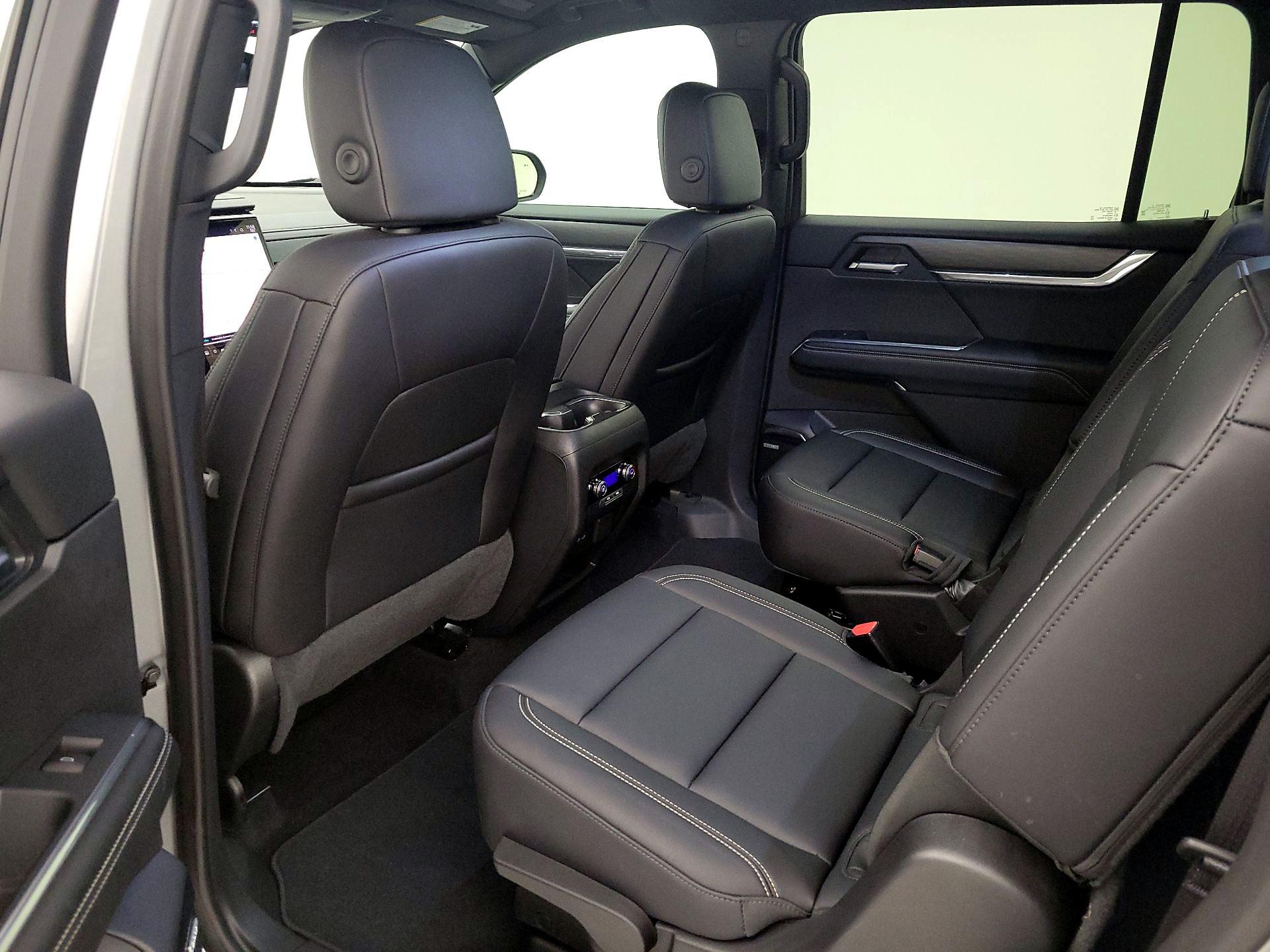 Thumbnail: 2025 GMC Acadia - 20
