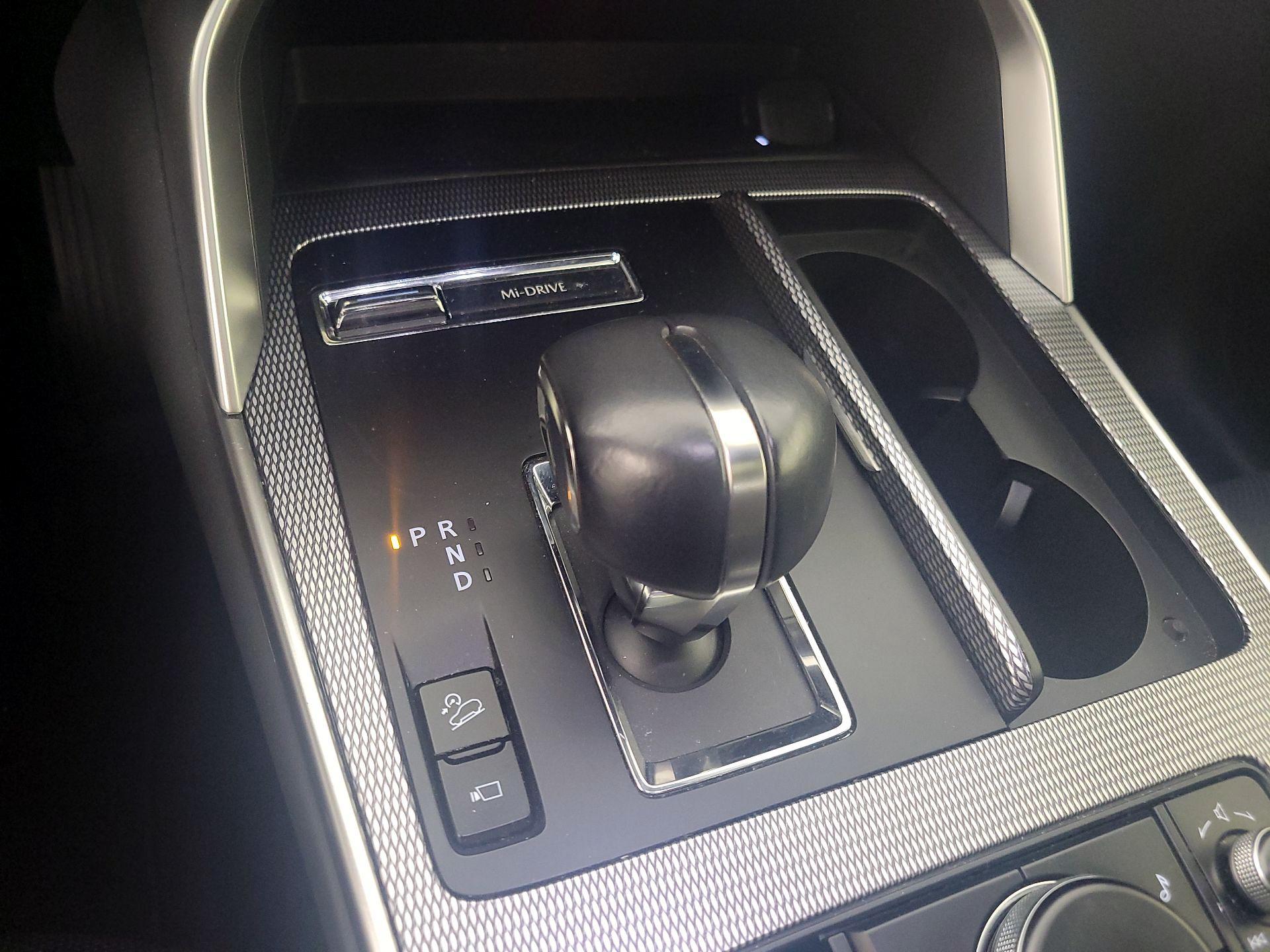 Thumbnail: 2024 Mazda CX-90 - 18