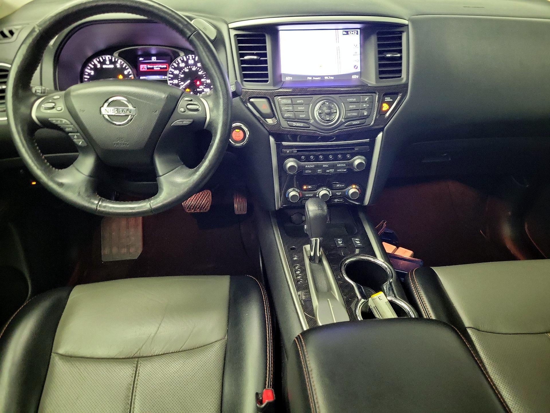Thumbnail: 2019 Nissan Pathfinder - 9