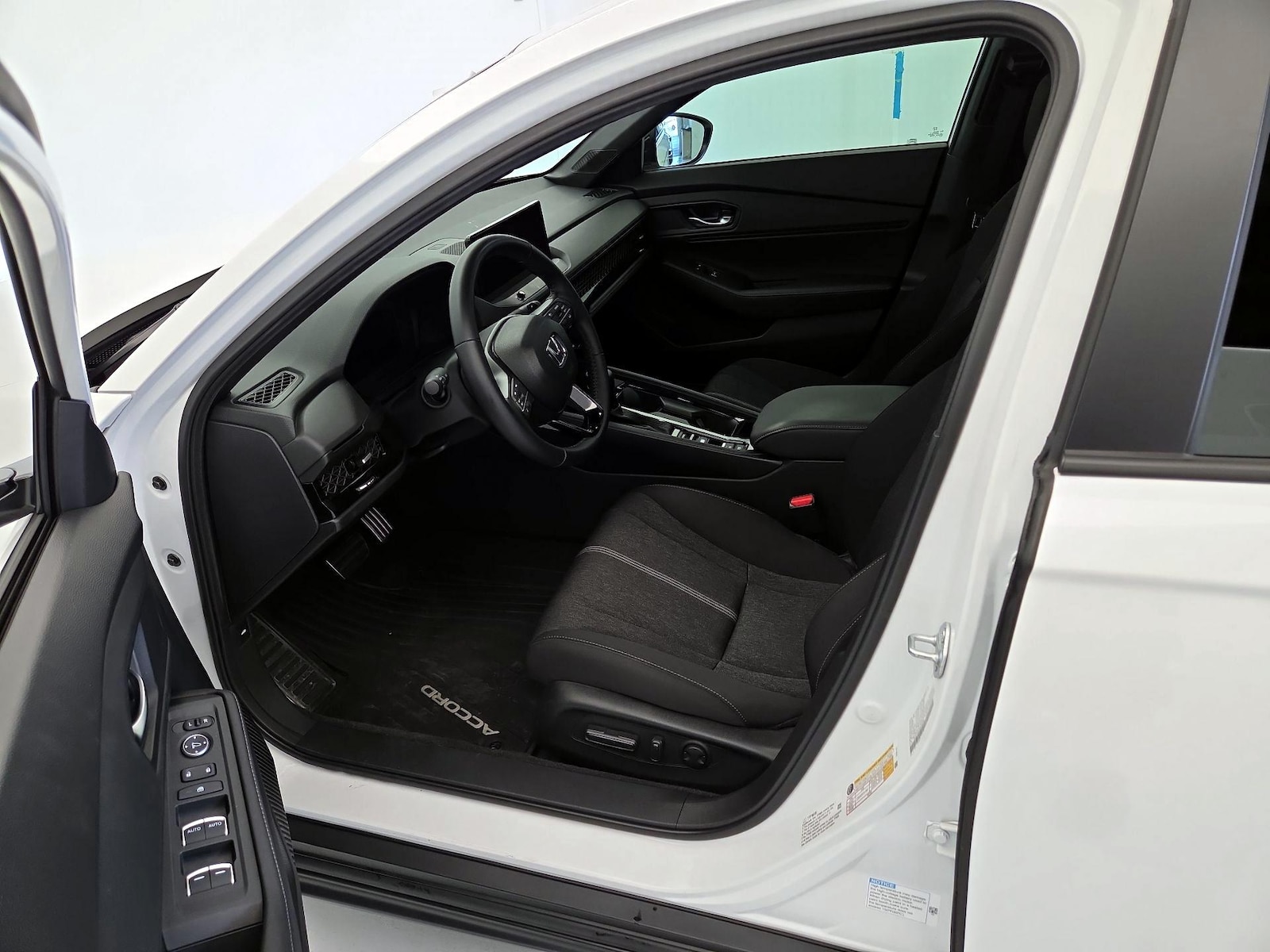 2025 Honda Accord Hybrid Sport - Photo 12
