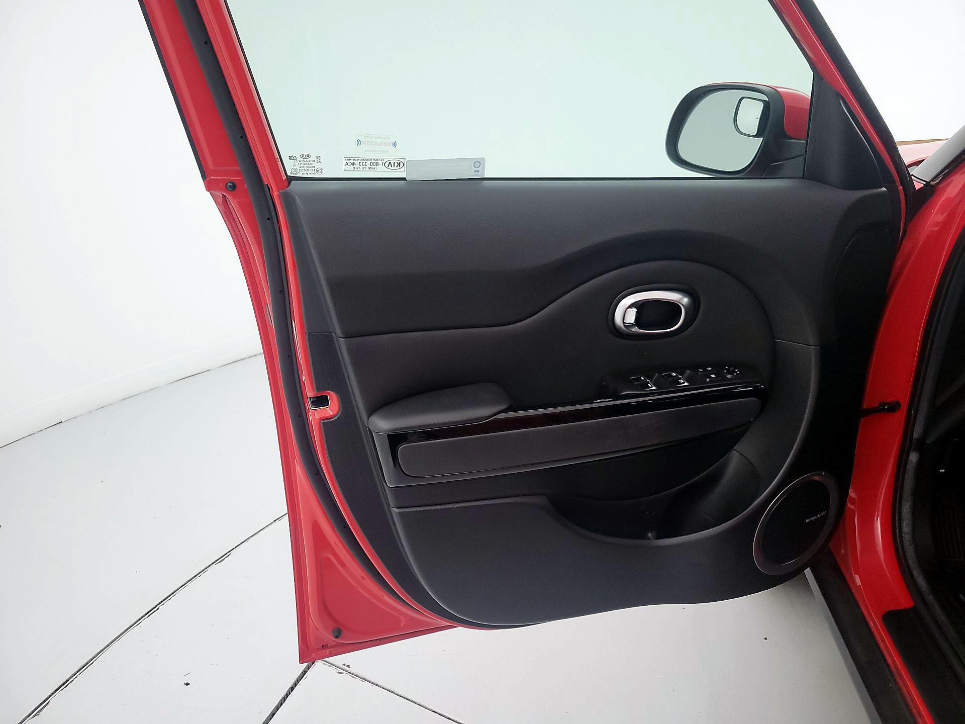 Thumbnail: 2019 Kia Soul - 12