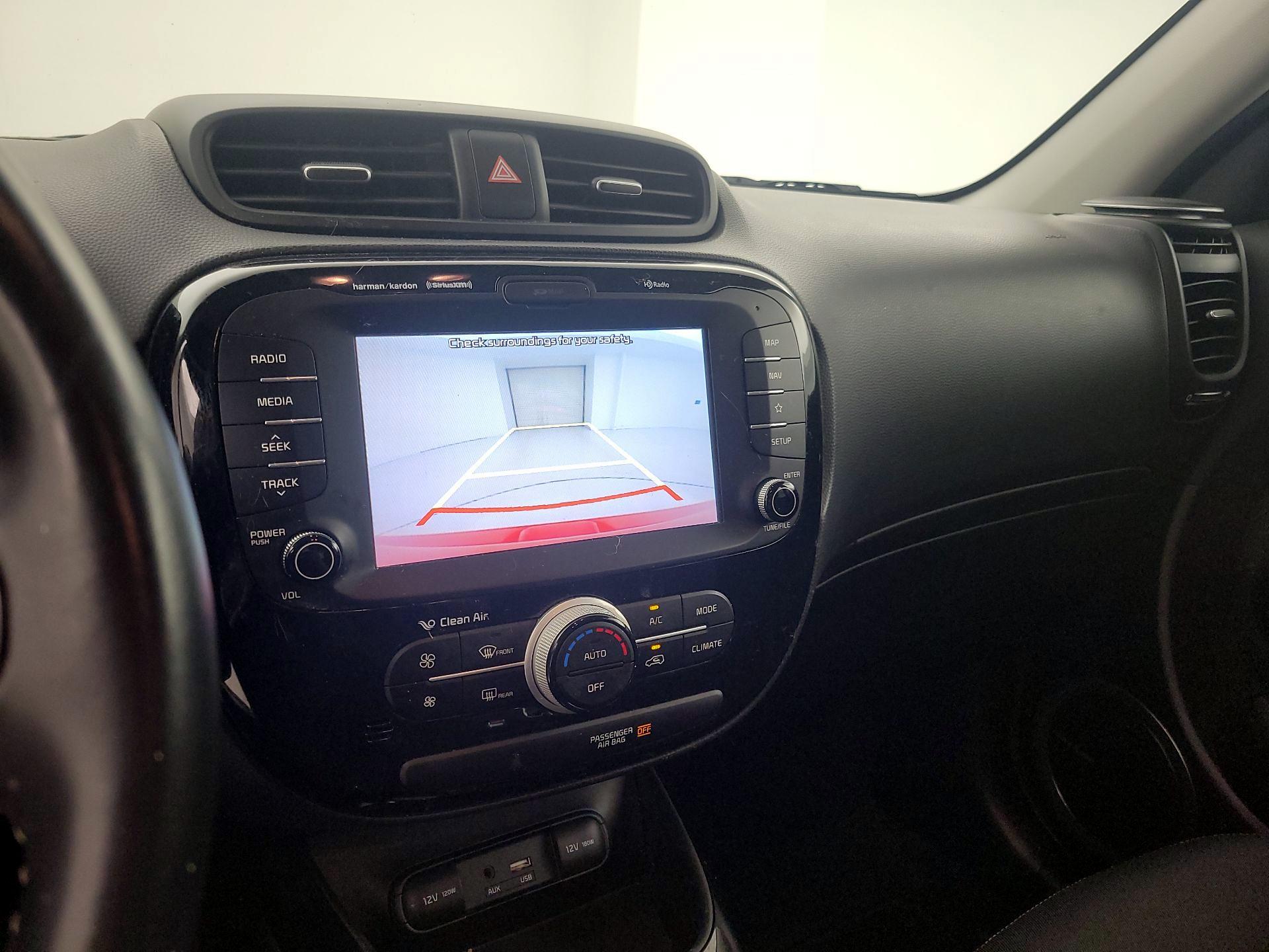 Thumbnail: 2019 Kia Soul - 15