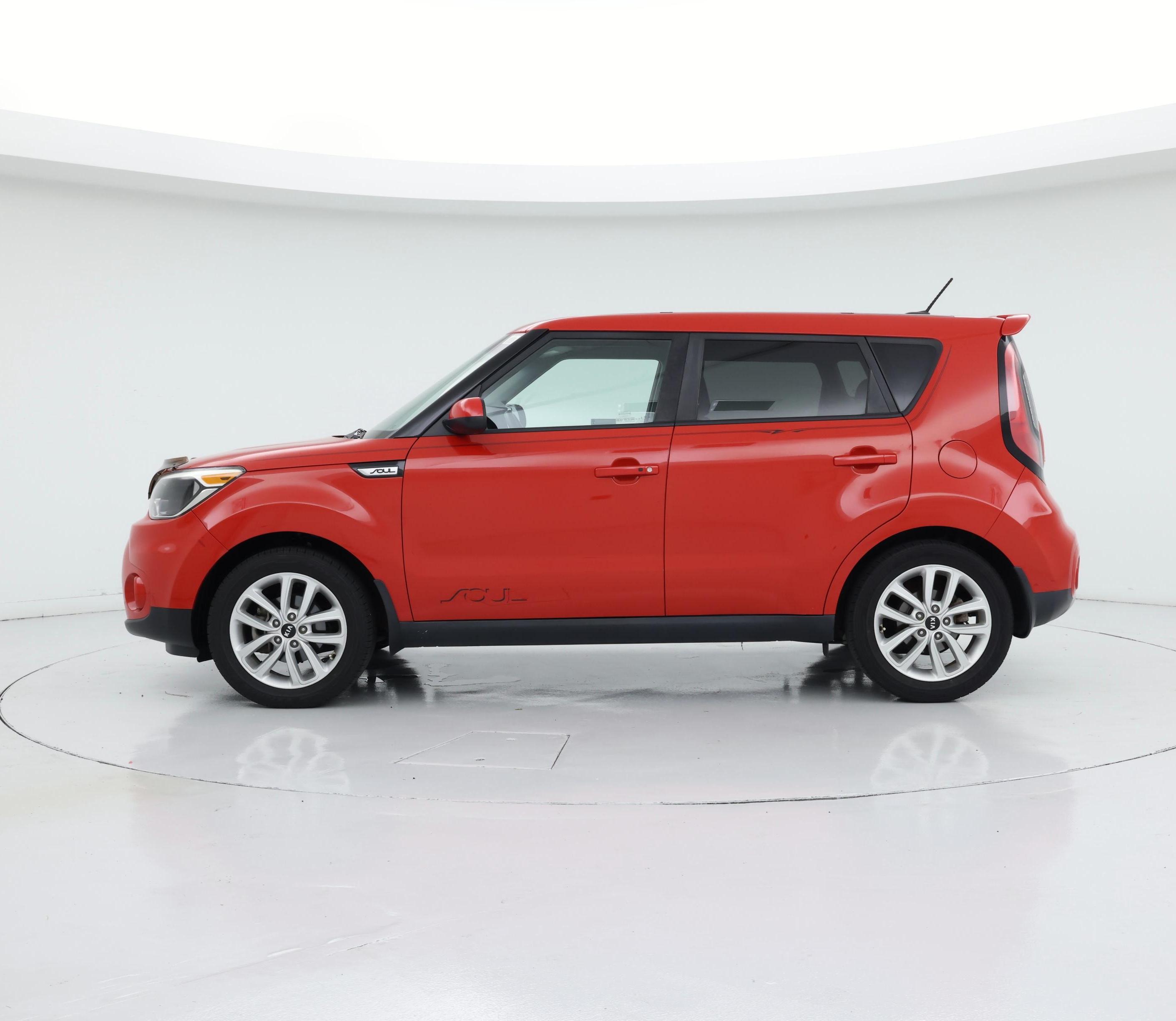 Thumbnail: 2019 Kia Soul - 3