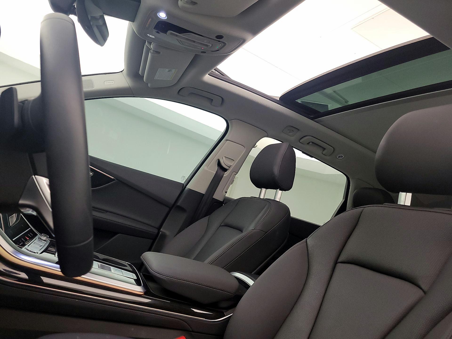 Thumbnail: 2023 Audi Q7 - 20